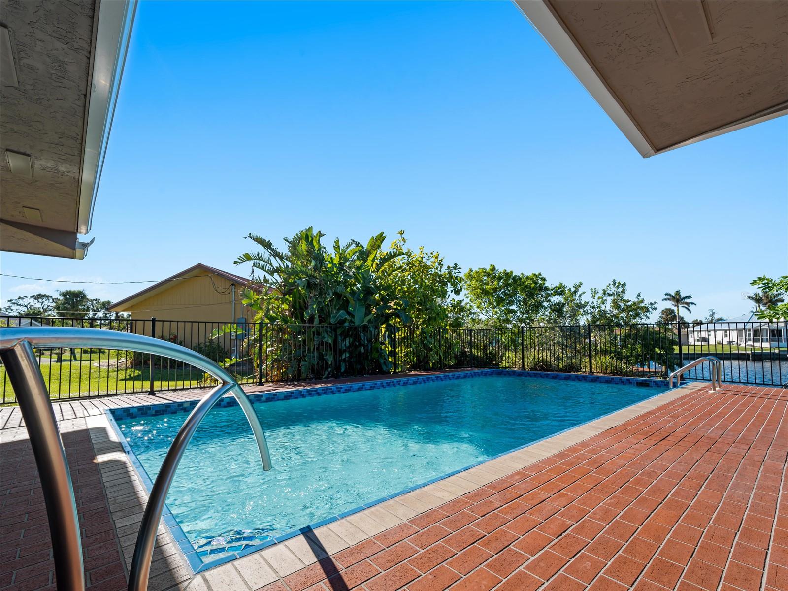 18140 BRACKEN CIR, PORT CHARLOTTE, FL, 33948
