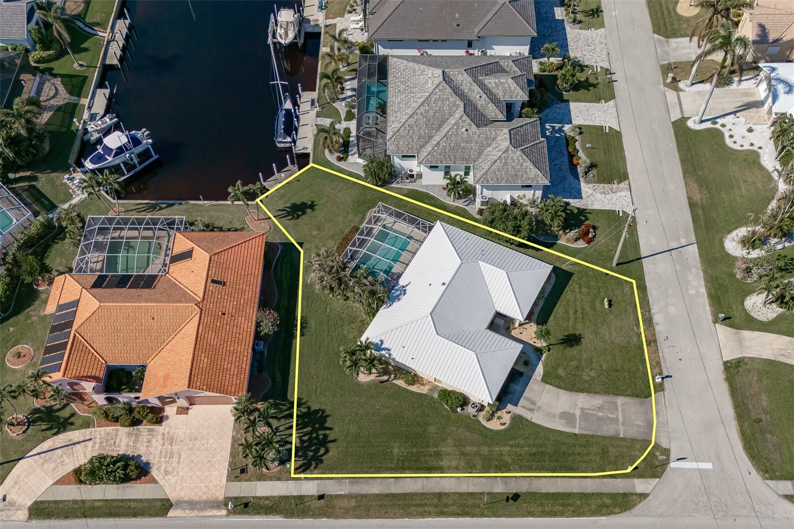 2501 RIO LARGO CT, PUNTA GORDA, FL, 33950