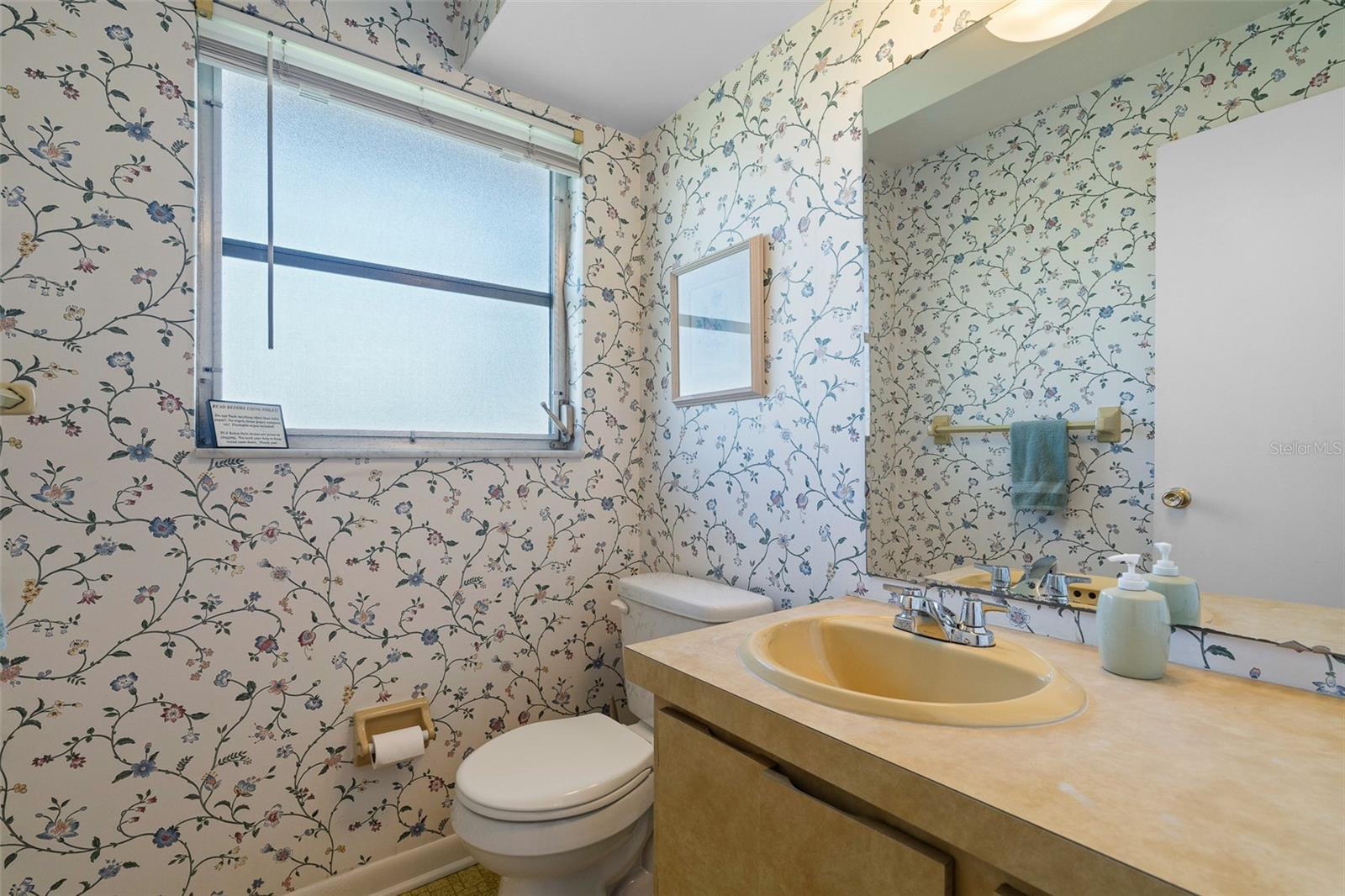 2501 RIO LARGO CT, PUNTA GORDA, FL, 33950