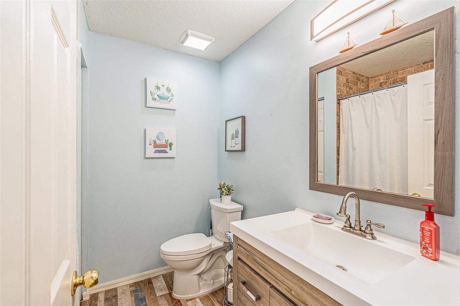 2066 Sun Down Dr 2066 SUN DOWN DR, CLEARWATER, FL, 33763