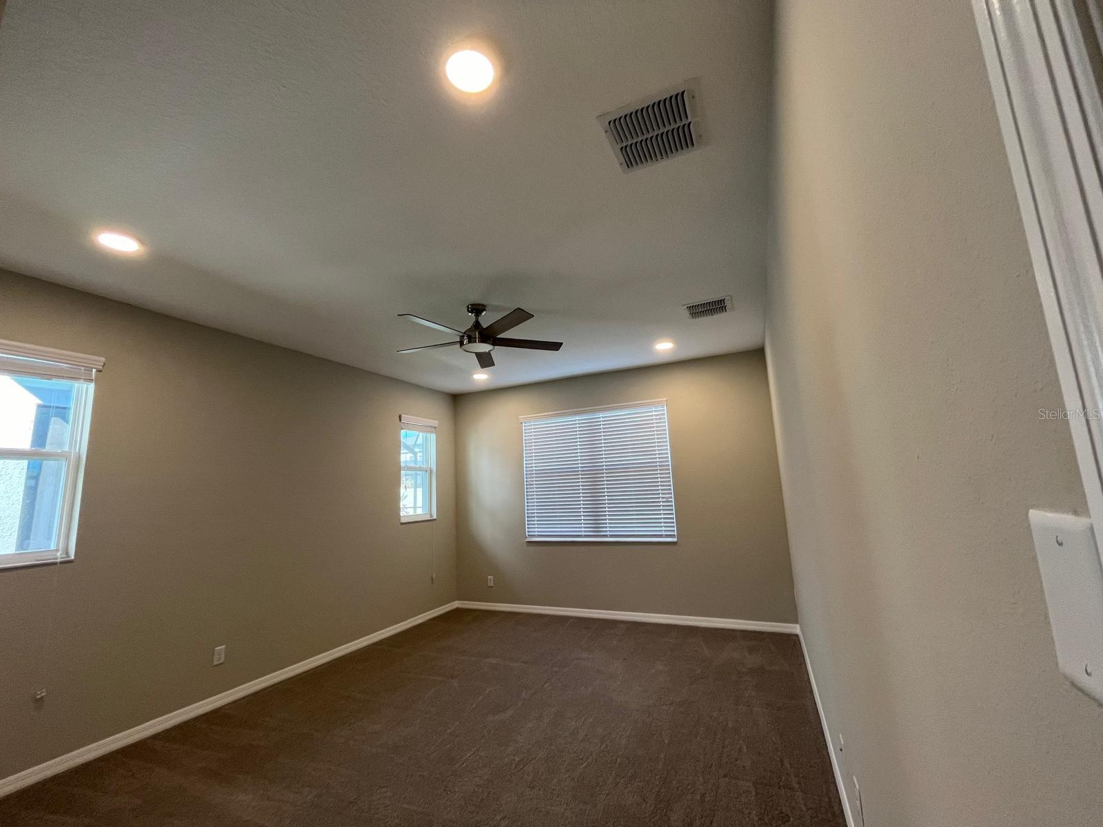 9324 CRESCENT RAY DR, WESLEY CHAPEL, FL, 33545