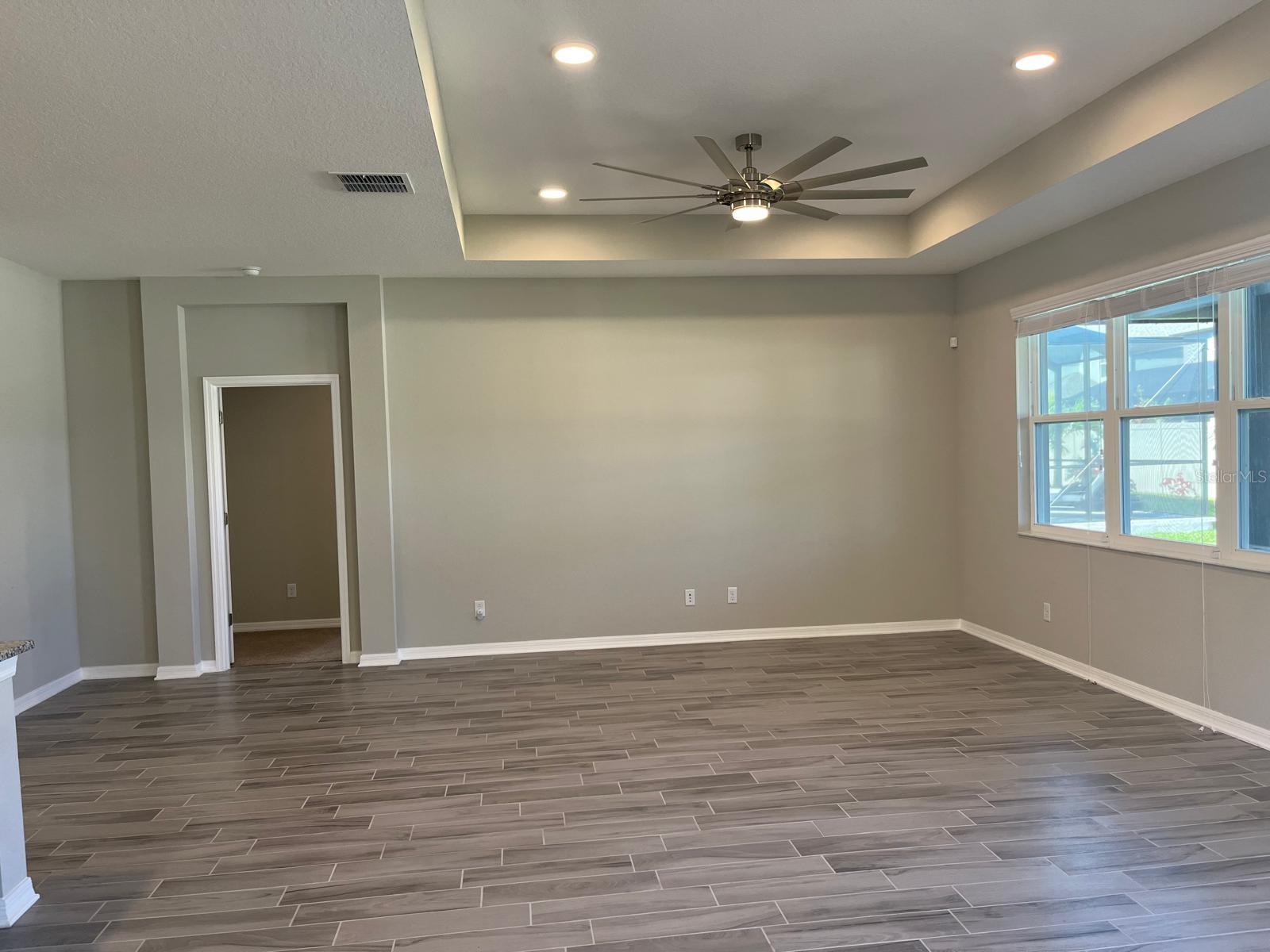 9324 CRESCENT RAY DR, WESLEY CHAPEL, FL, 33545