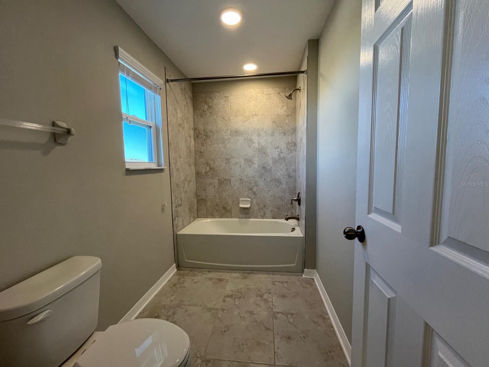 9324 CRESCENT RAY DR, WESLEY CHAPEL, FL, 33545