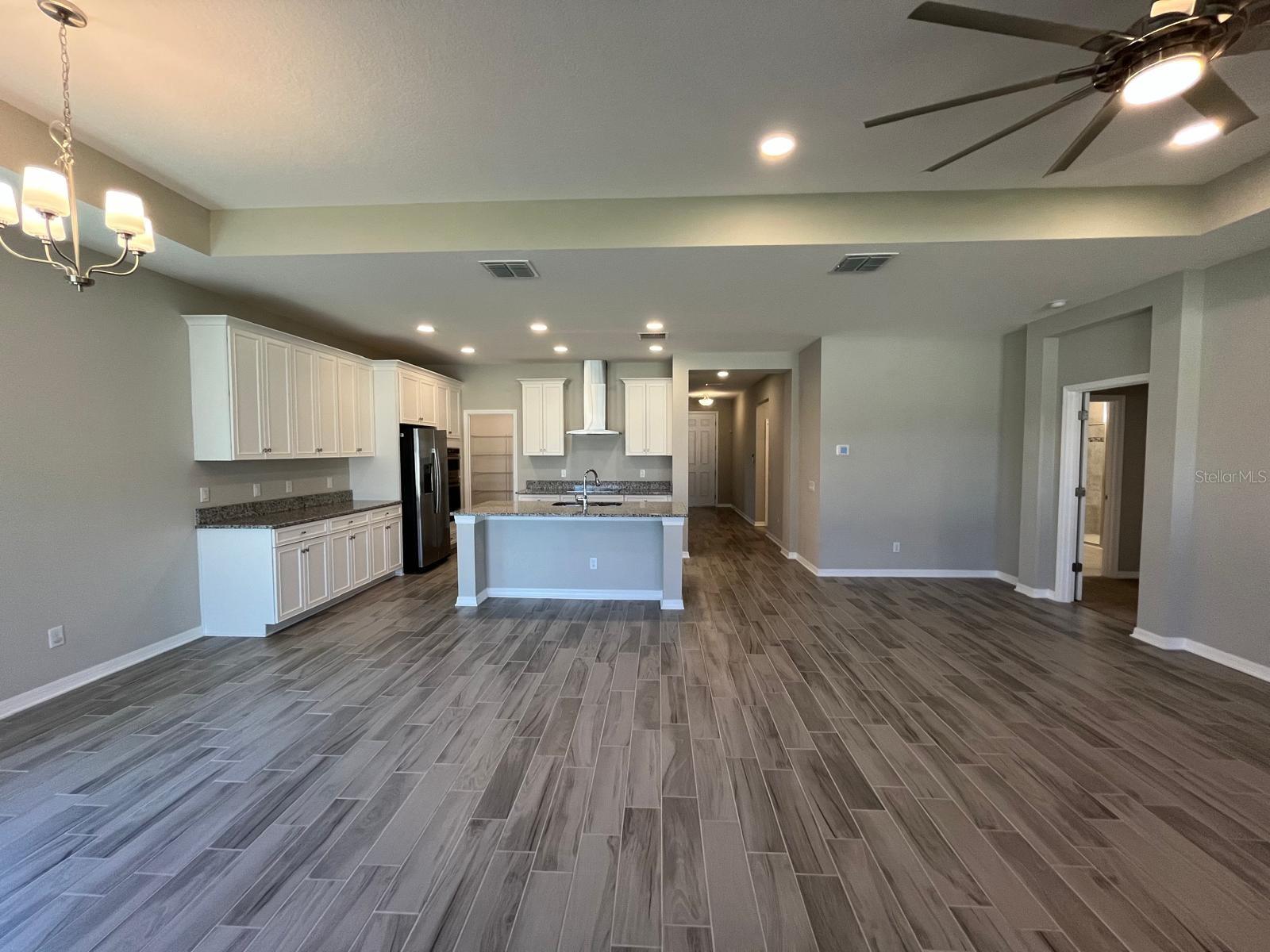 9324 CRESCENT RAY DR, WESLEY CHAPEL, FL, 33545