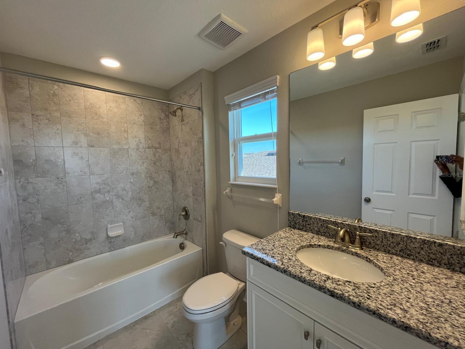 9324 CRESCENT RAY DR, WESLEY CHAPEL, FL, 33545