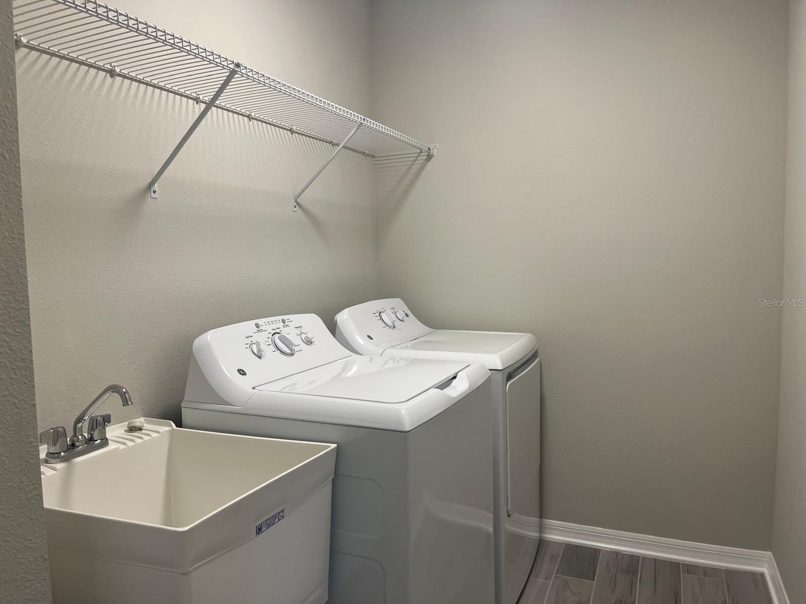 9324 CRESCENT RAY DR, WESLEY CHAPEL, FL, 33545