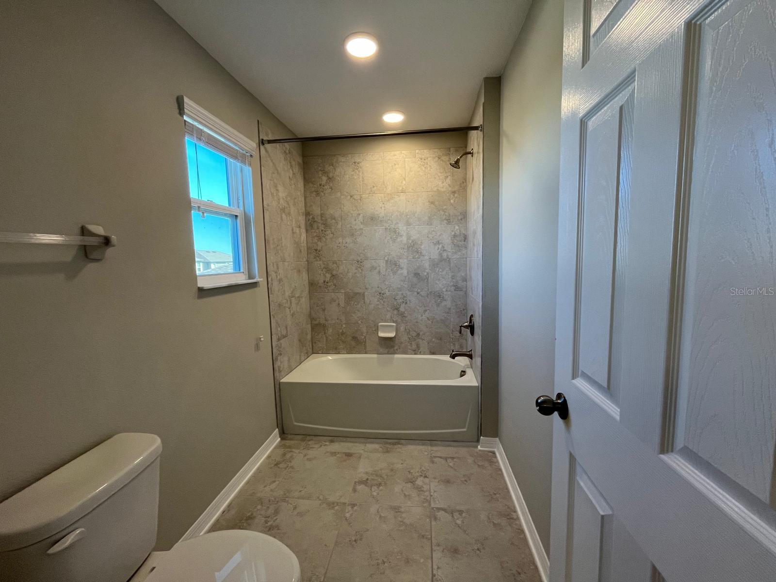 9324 CRESCENT RAY DR, WESLEY CHAPEL, FL, 33545