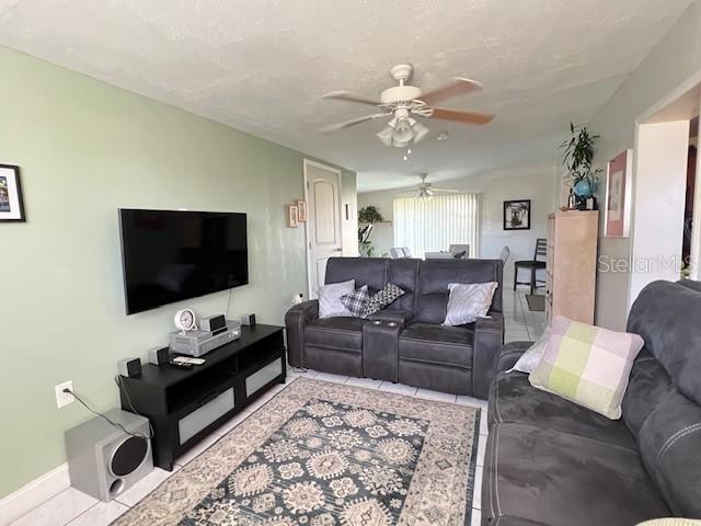 201 W PIERCE AVE, ORLANDO, FL, 32809