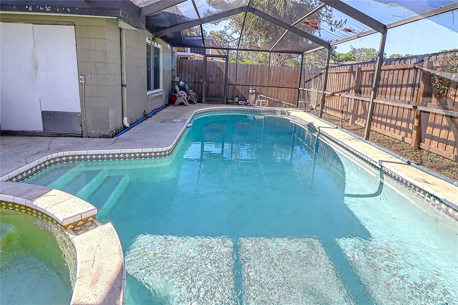 5107 BURNSIDE CT, TAMPA, FL, 33624