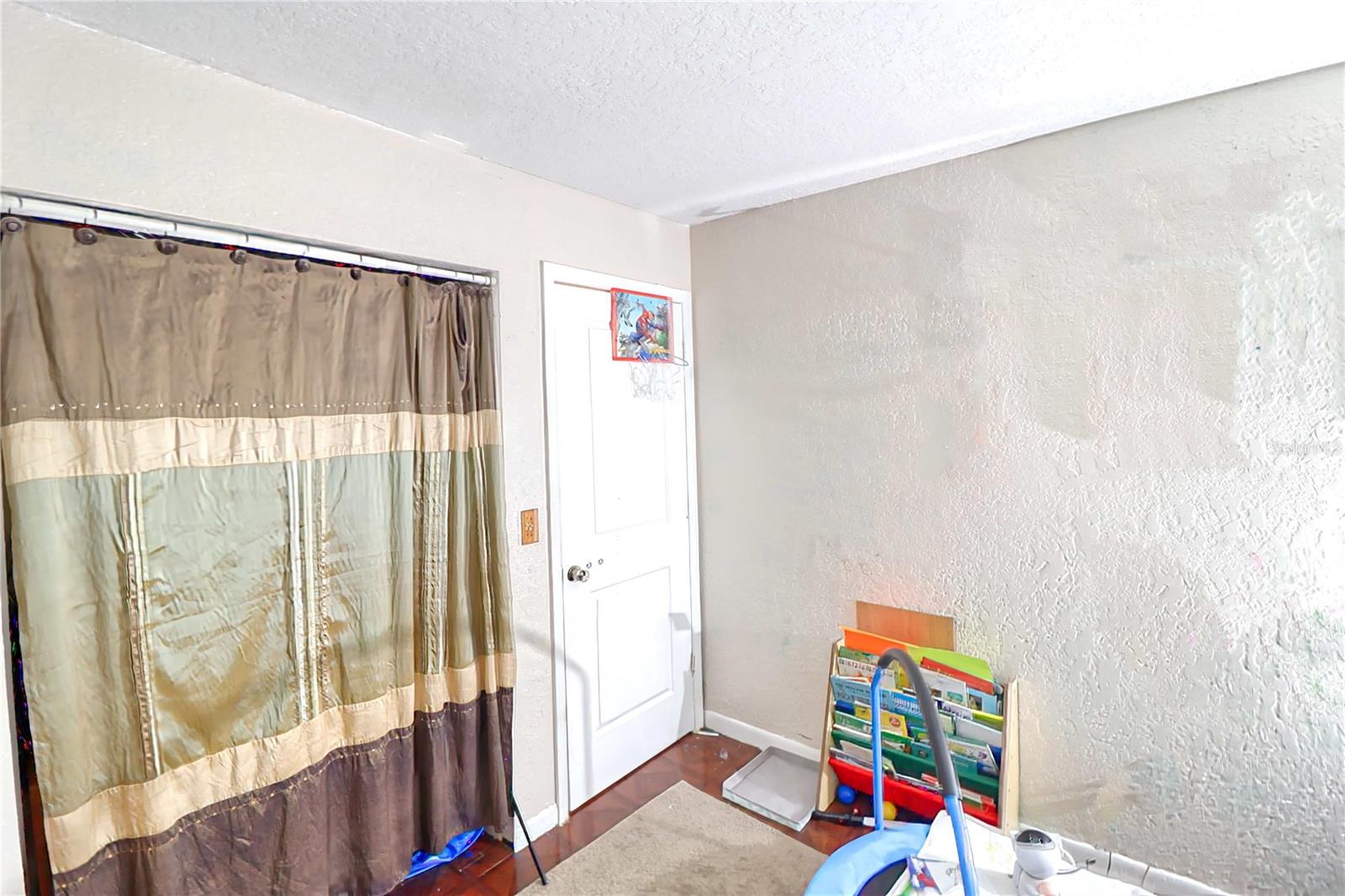 5107 BURNSIDE CT, TAMPA, FL, 33624