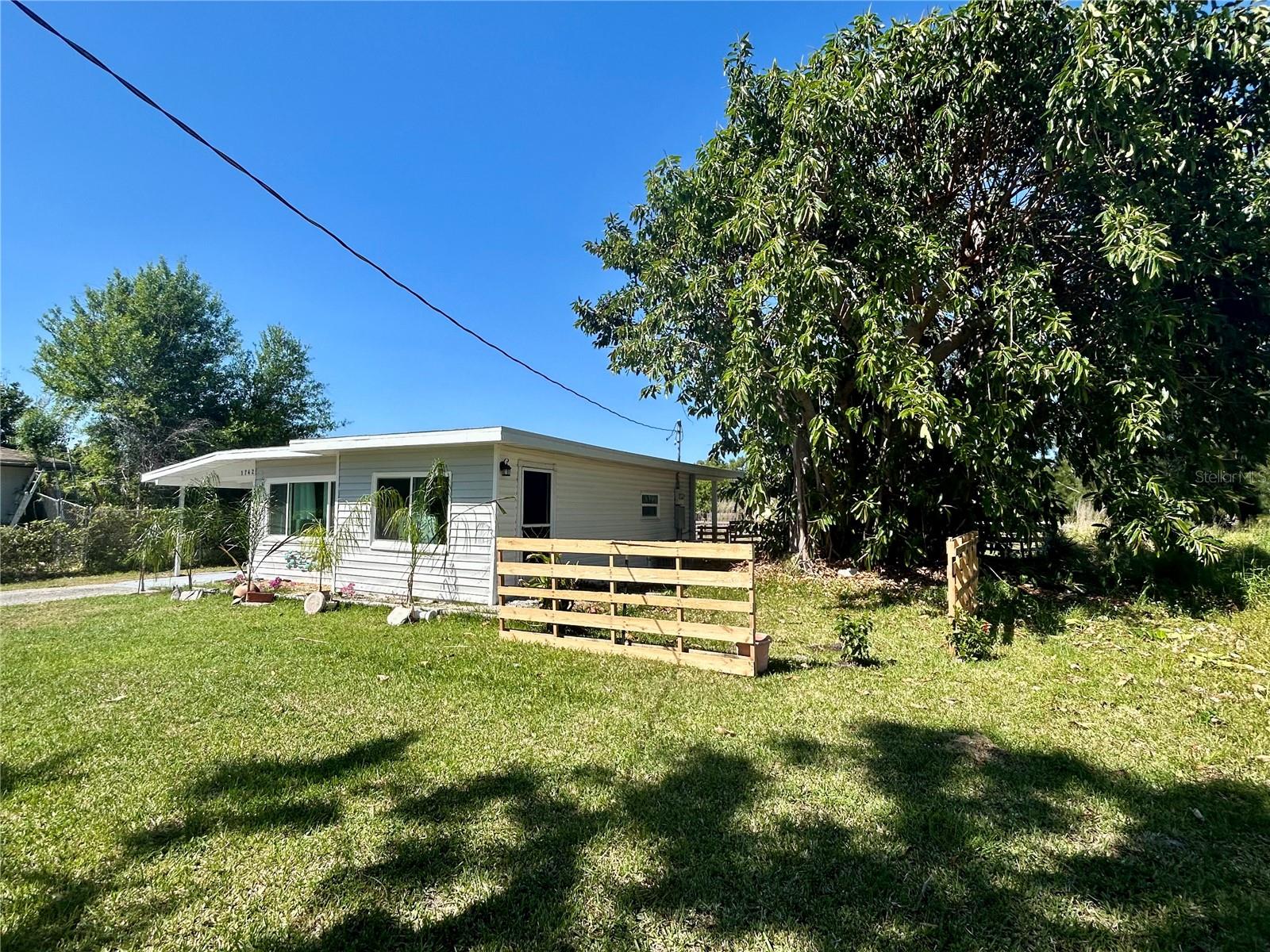 1742 MANGOE ST, PUNTA GORDA, FL, 33980
