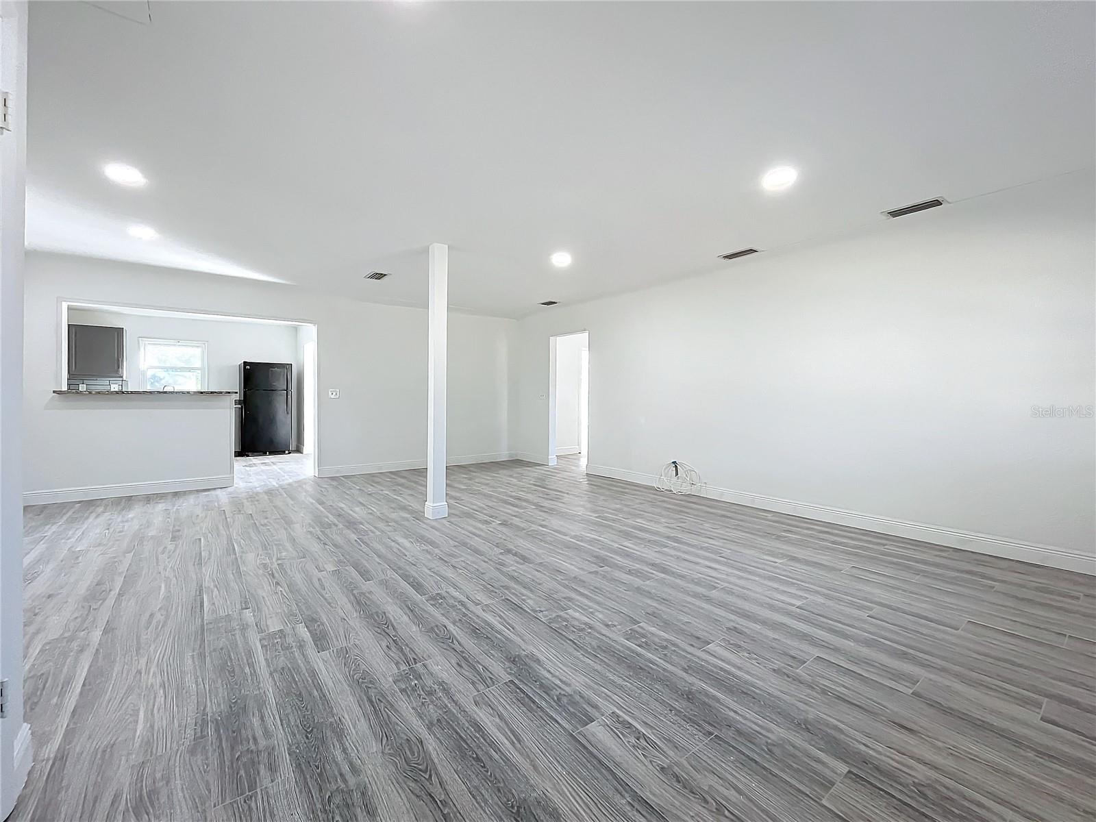 5128 49TH AVE N, ST PETERSBURG, FL, 33709