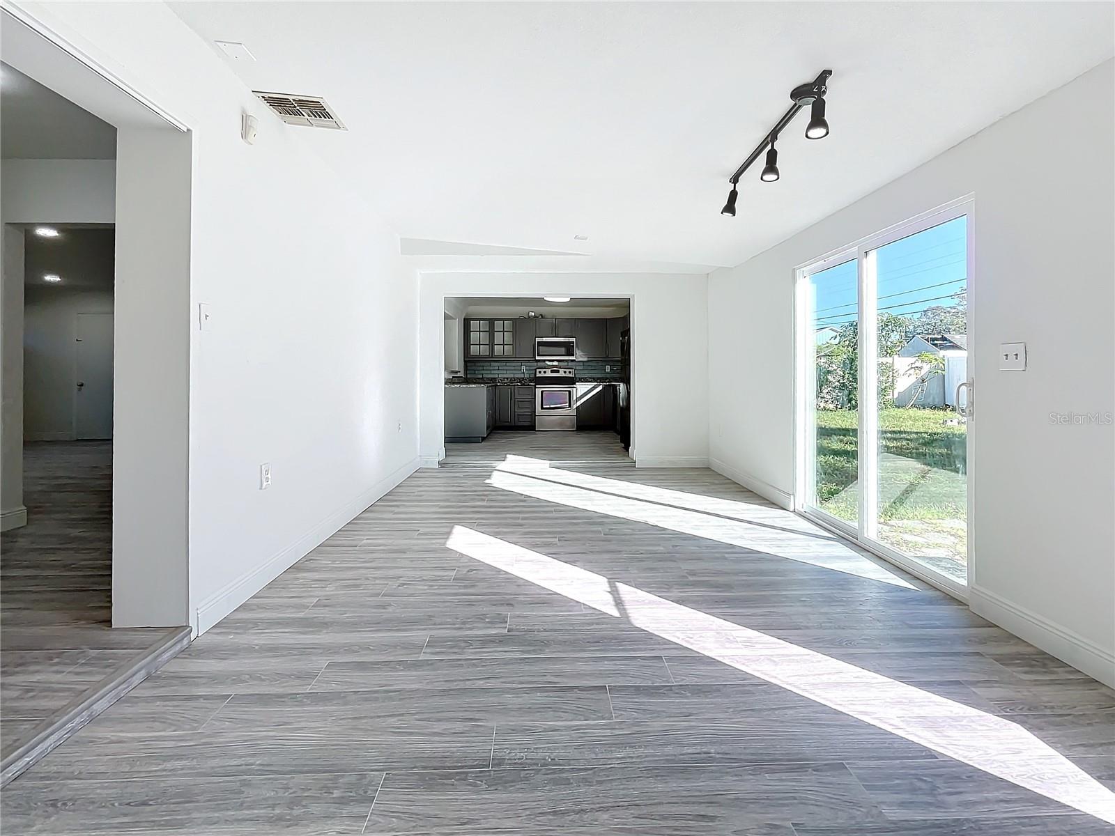 5128 49TH AVE N, ST PETERSBURG, FL, 33709