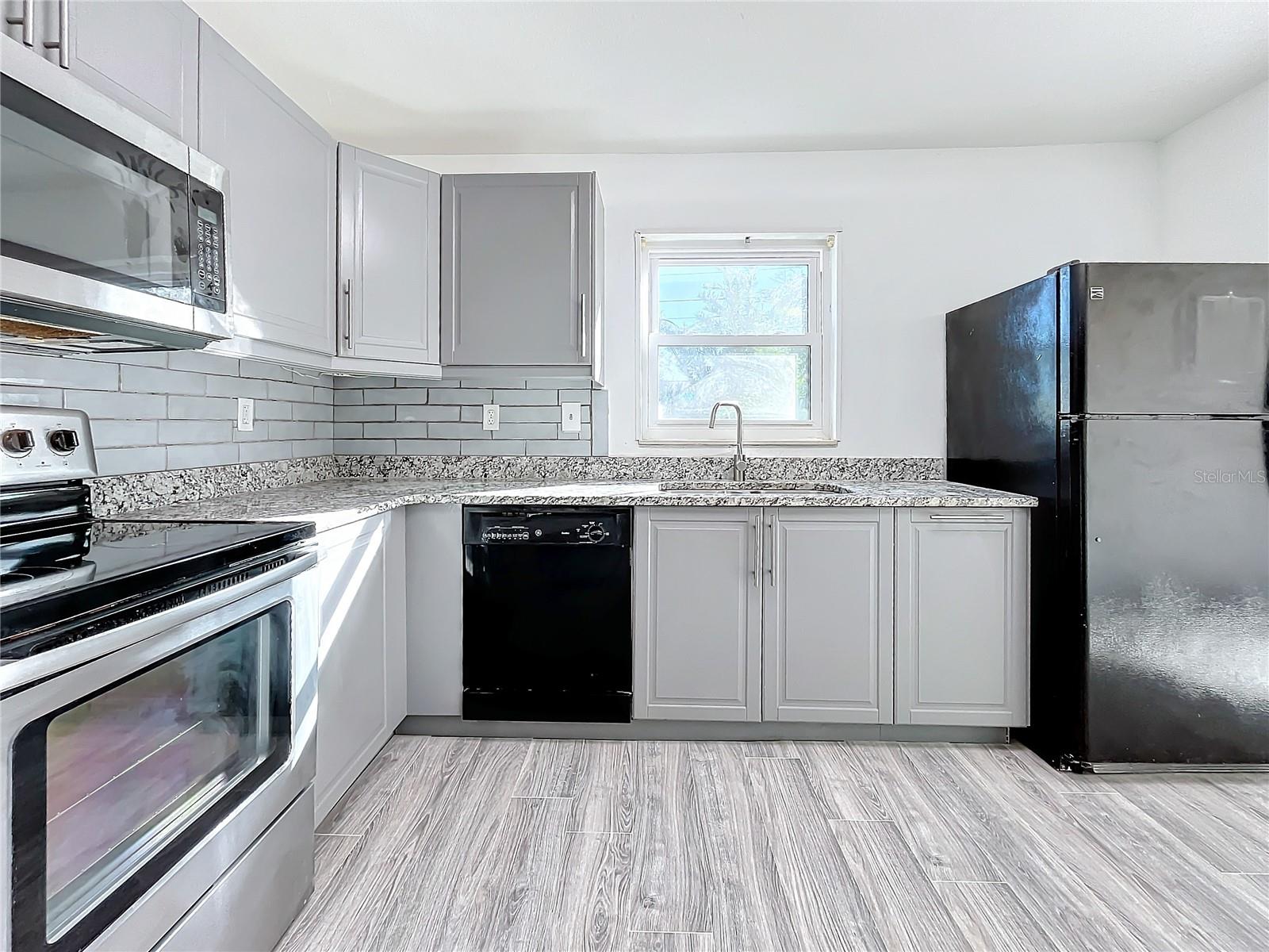 5128 49TH AVE N, ST PETERSBURG, FL, 33709