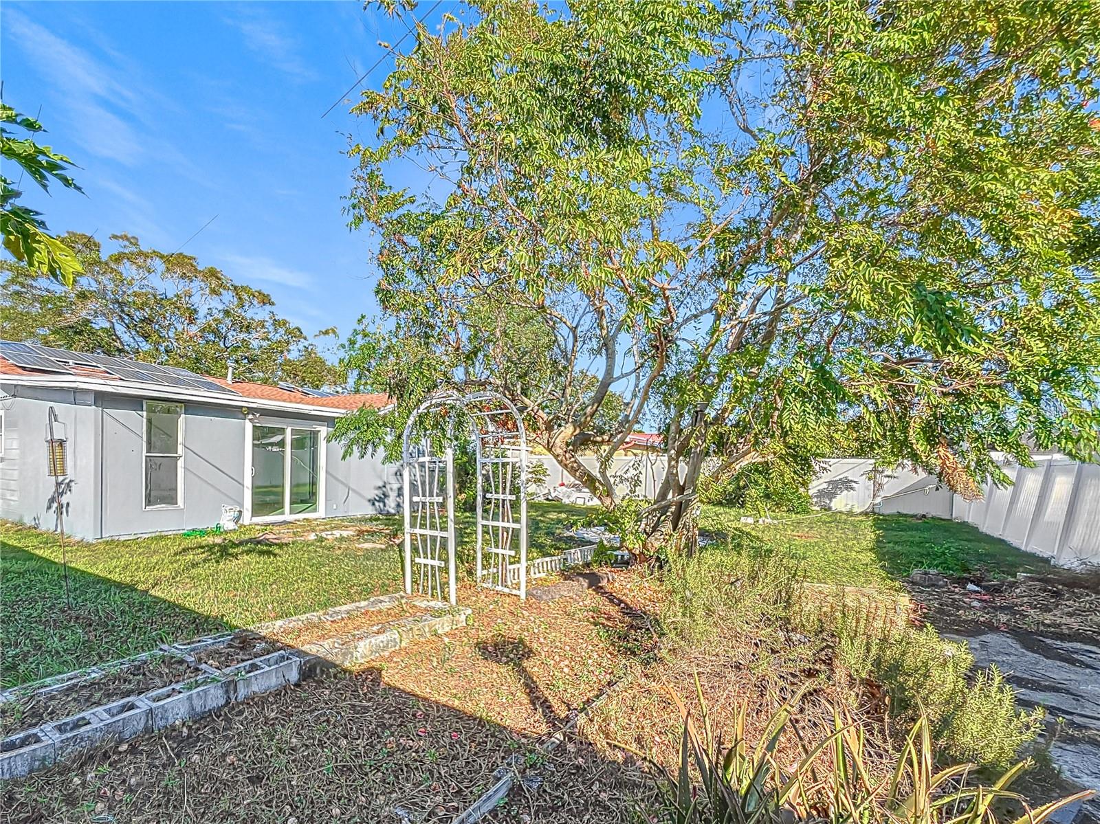 5128 49TH AVE N, ST PETERSBURG, FL, 33709