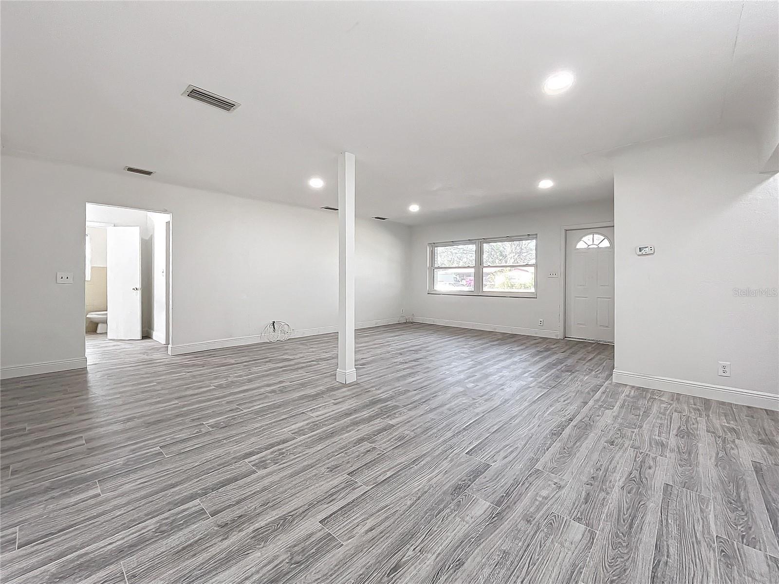 5128 49TH AVE N, ST PETERSBURG, FL, 33709