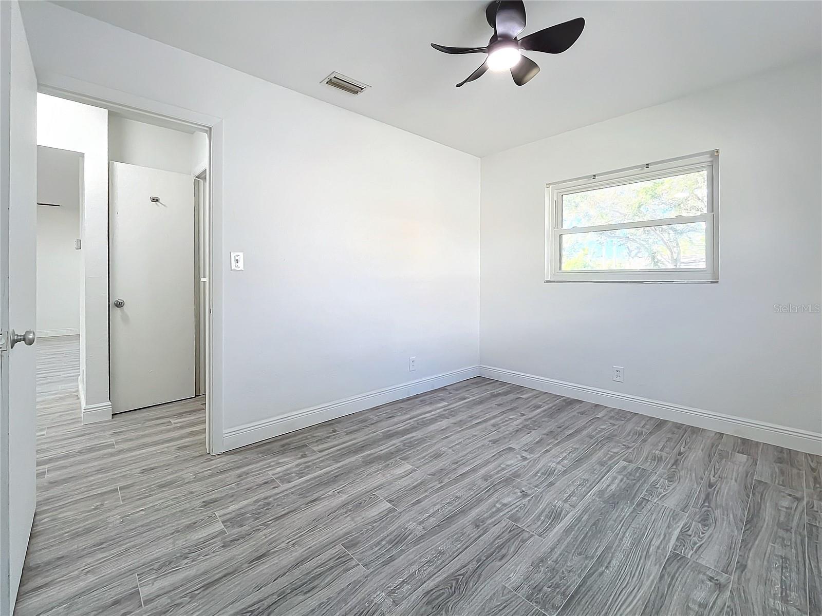 5128 49TH AVE N, ST PETERSBURG, FL, 33709