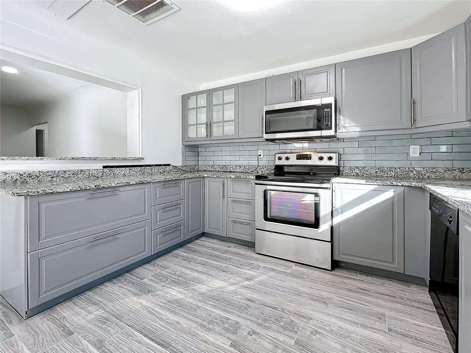 5128 49TH AVE N, ST PETERSBURG, FL, 33709