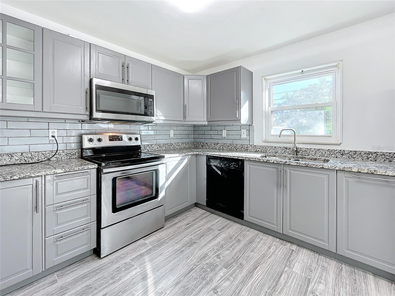 5128 49TH AVE N, ST PETERSBURG, FL, 33709