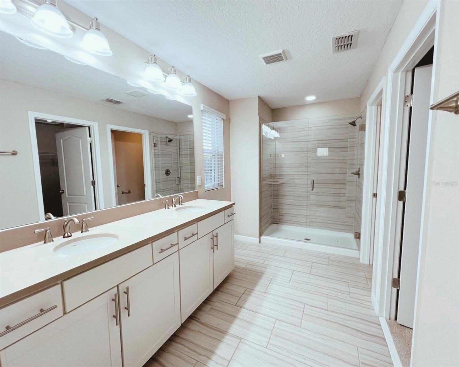 1686 GENTLE BREEZE DR, SAINT CLOUD, FL, 34771