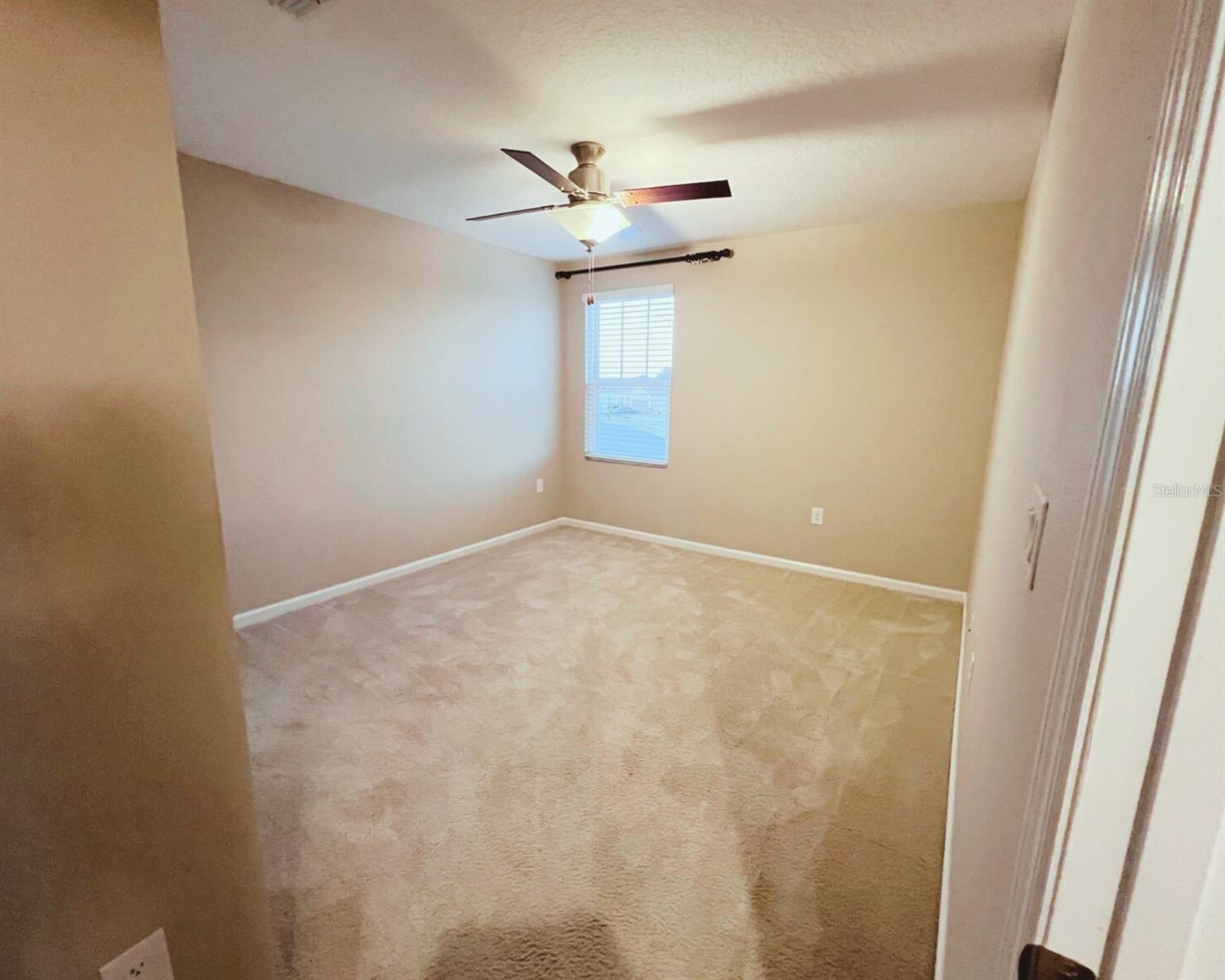 1686 GENTLE BREEZE DR, SAINT CLOUD, FL, 34771