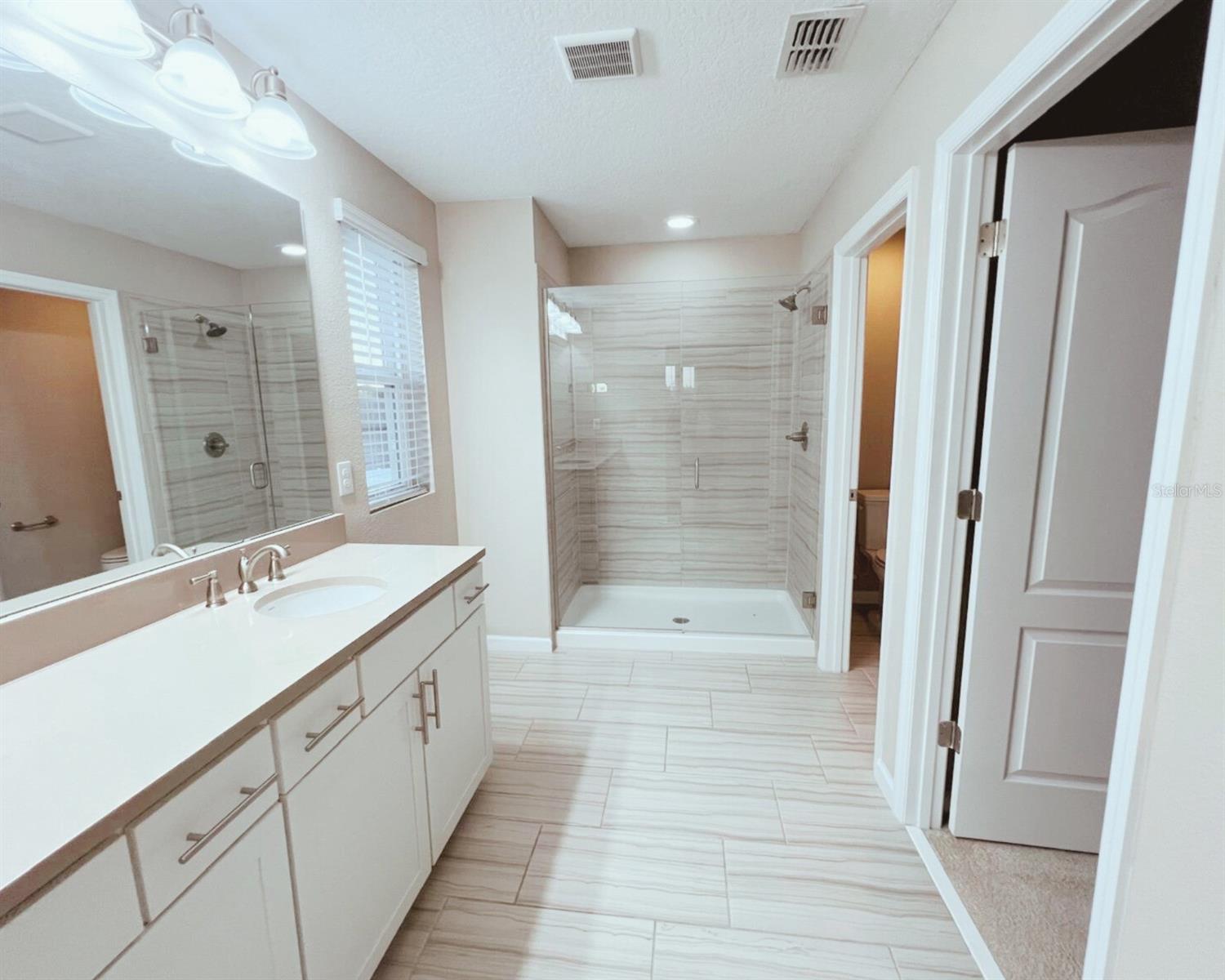 1686 GENTLE BREEZE DR, SAINT CLOUD, FL, 34771