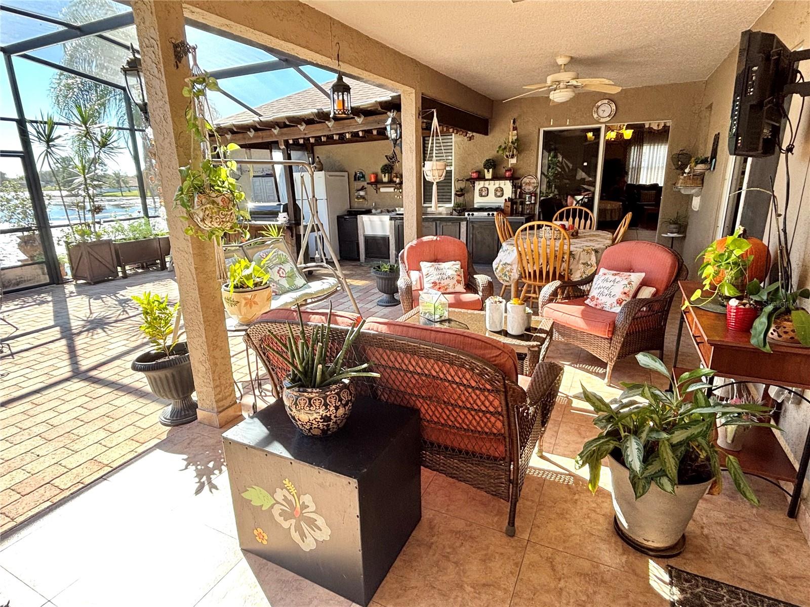 2491 CANDLEWICK ST, DELTONA, FL, 32738