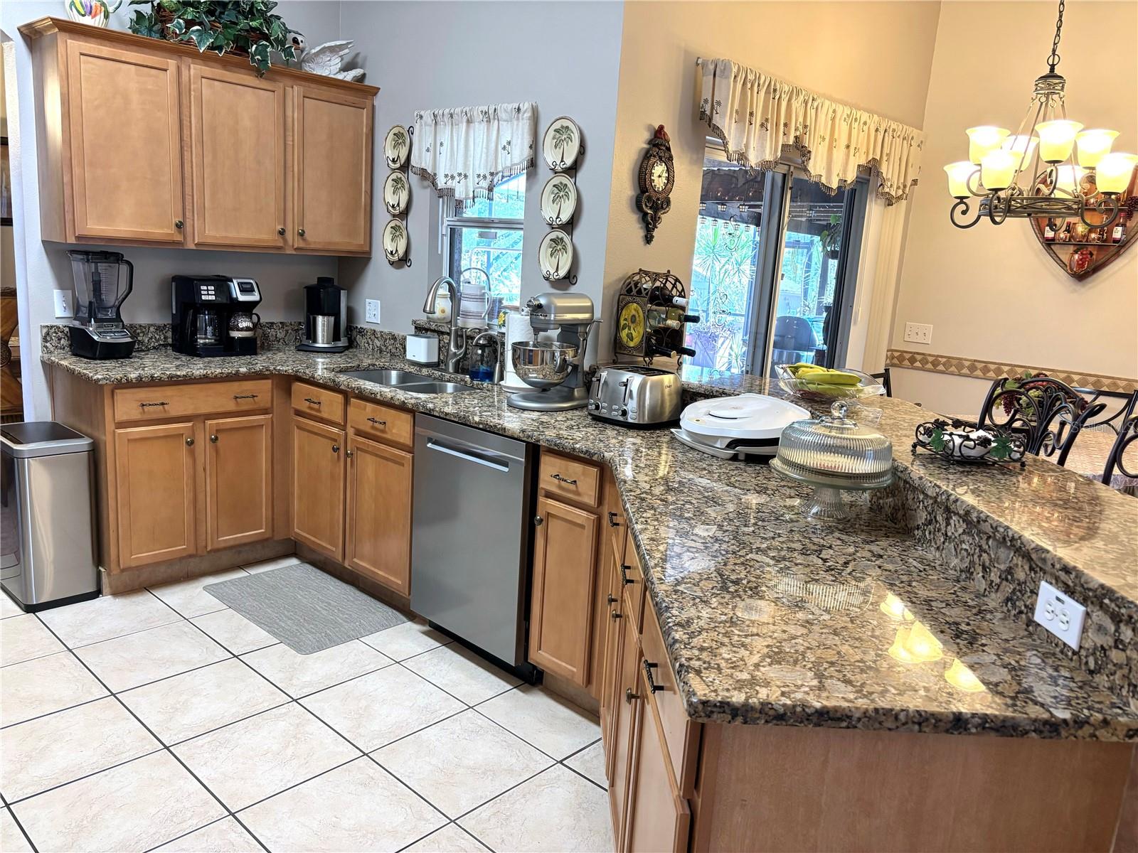 2491 CANDLEWICK ST, DELTONA, FL, 32738