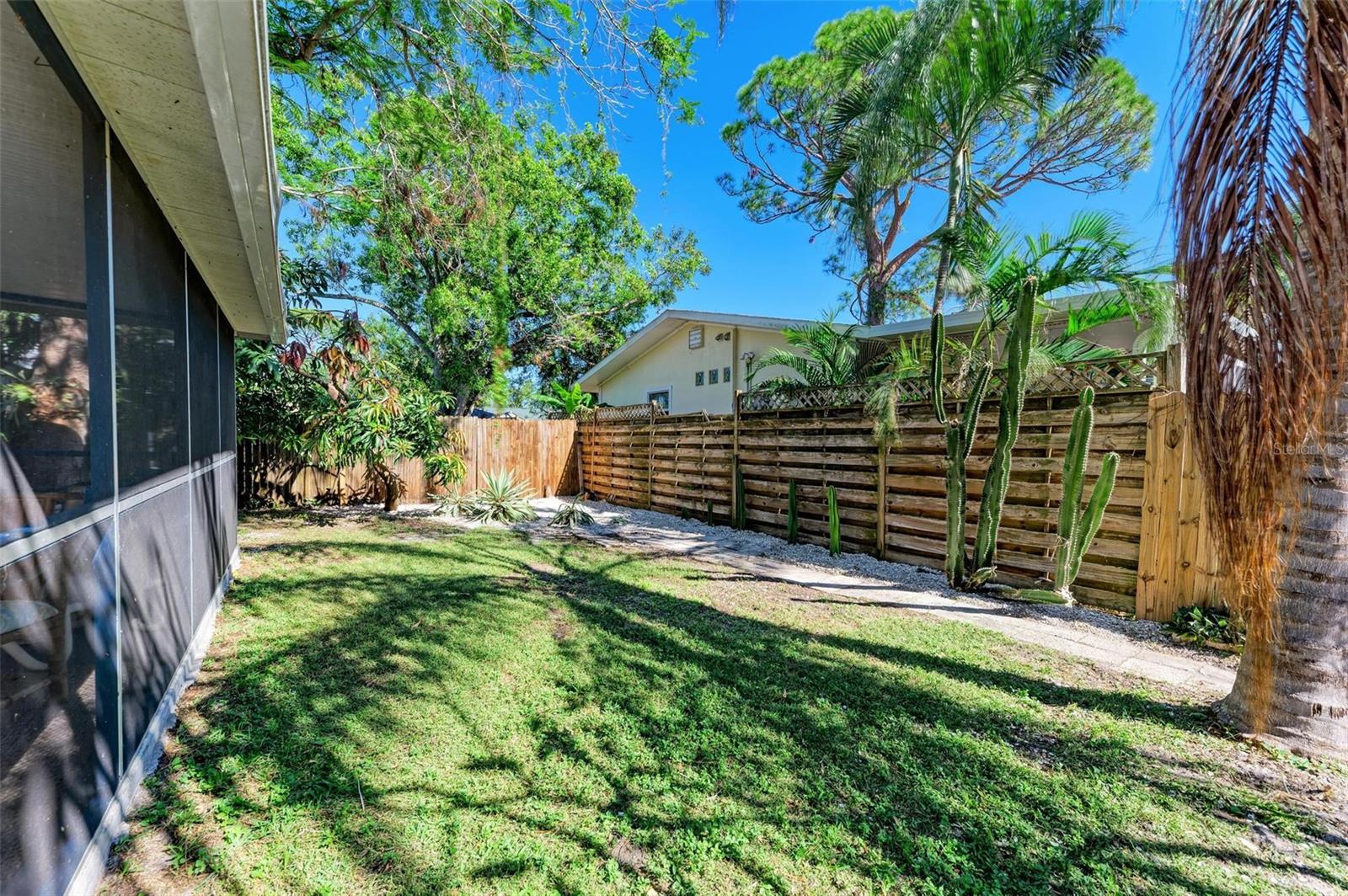 7795 WRIGHT AVE, SARASOTA, FL, 34231