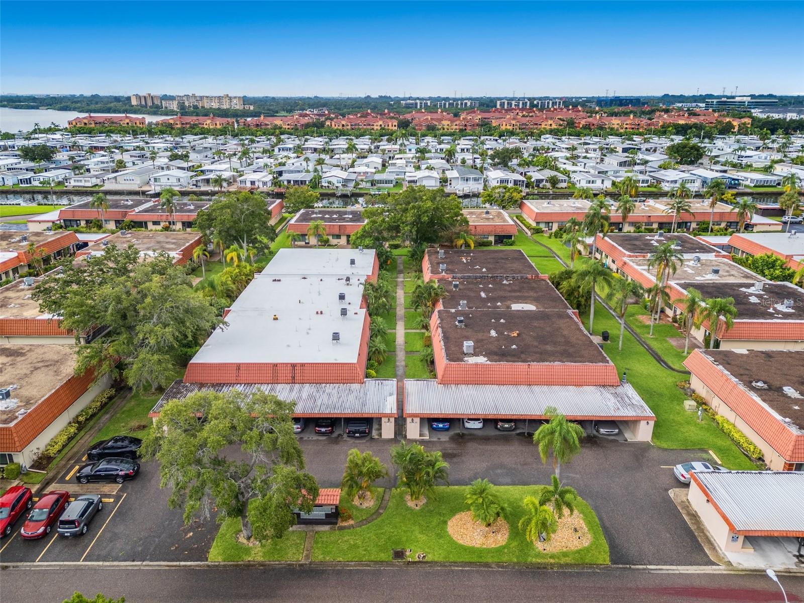 19029 US HIGHWAY 19 N #13F, CLEARWATER, FL, 33764
