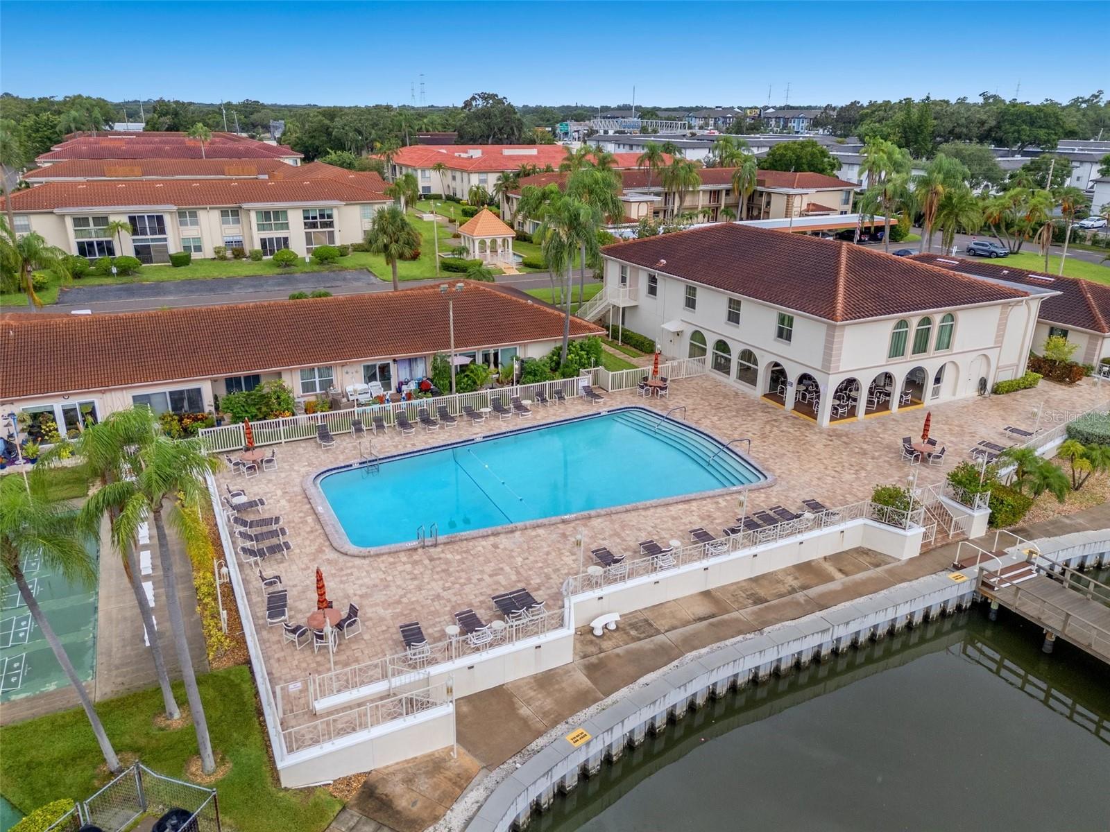 19029 US HIGHWAY 19 N #13F, CLEARWATER, FL, 33764