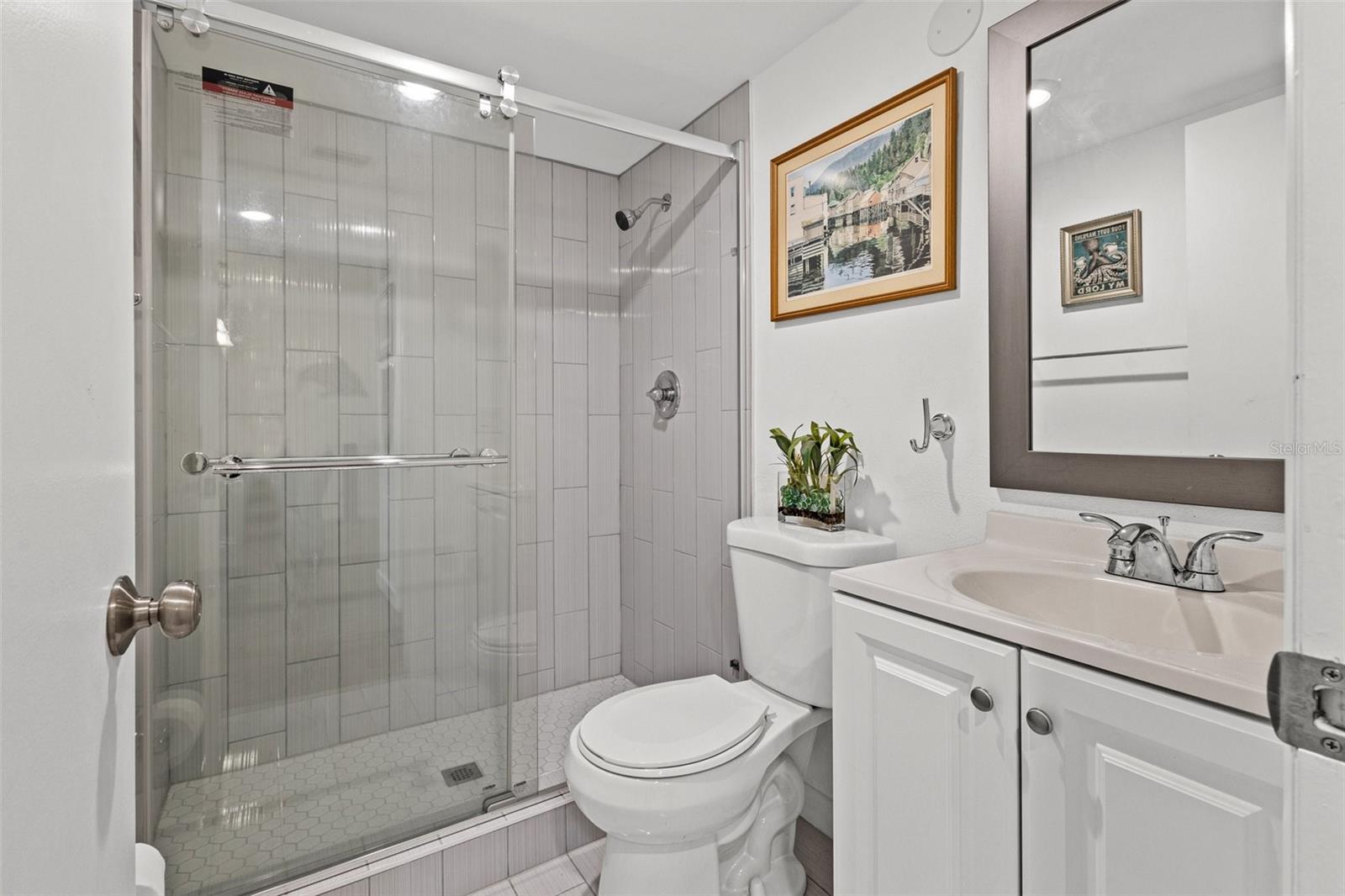 19029 US HIGHWAY 19 N #13F, CLEARWATER, FL, 33764