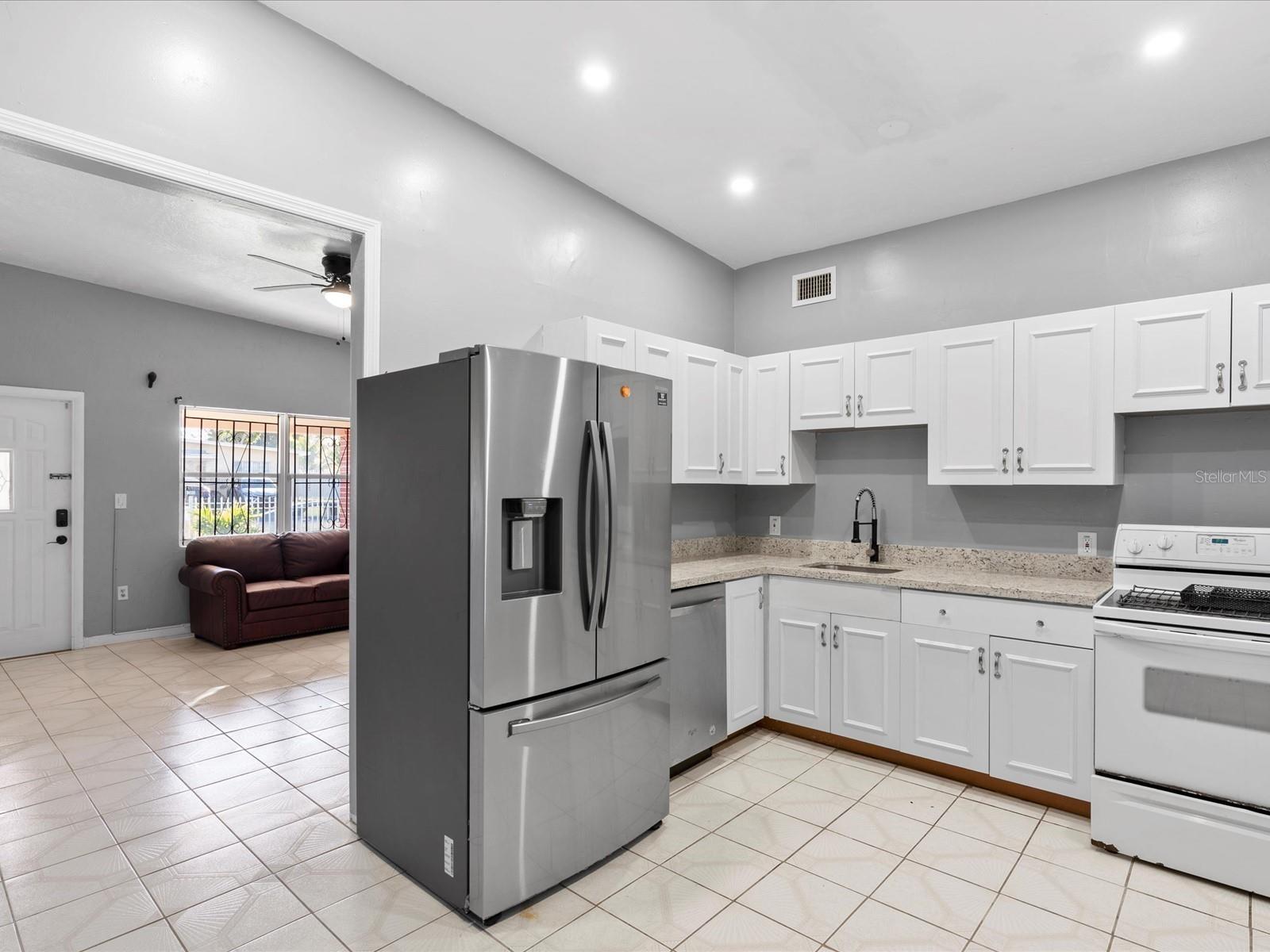 12450 NW 21ST PL, MIAMI, FL, 33167