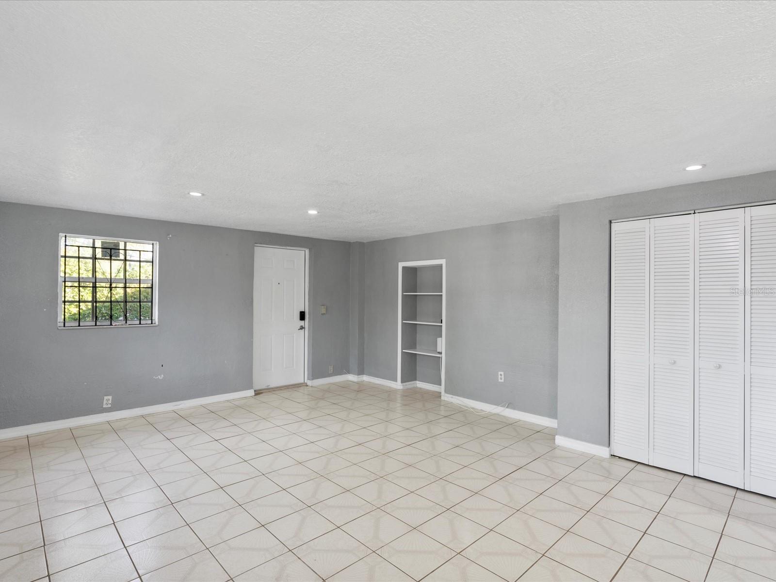 12450 NW 21ST PL, MIAMI, FL, 33167