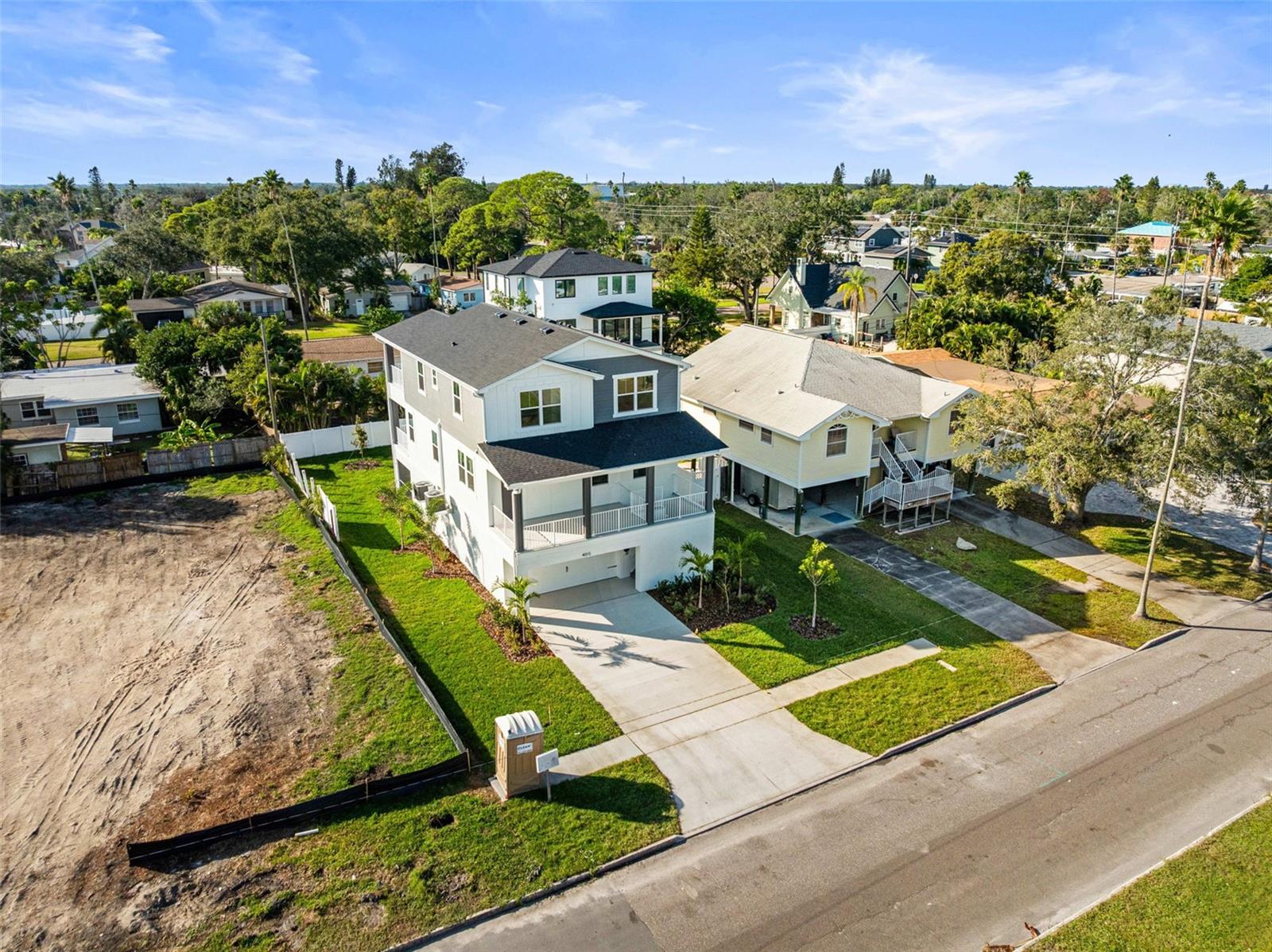 4010 HUNTINGTON ST NE, ST PETERSBURG, FL, 33703