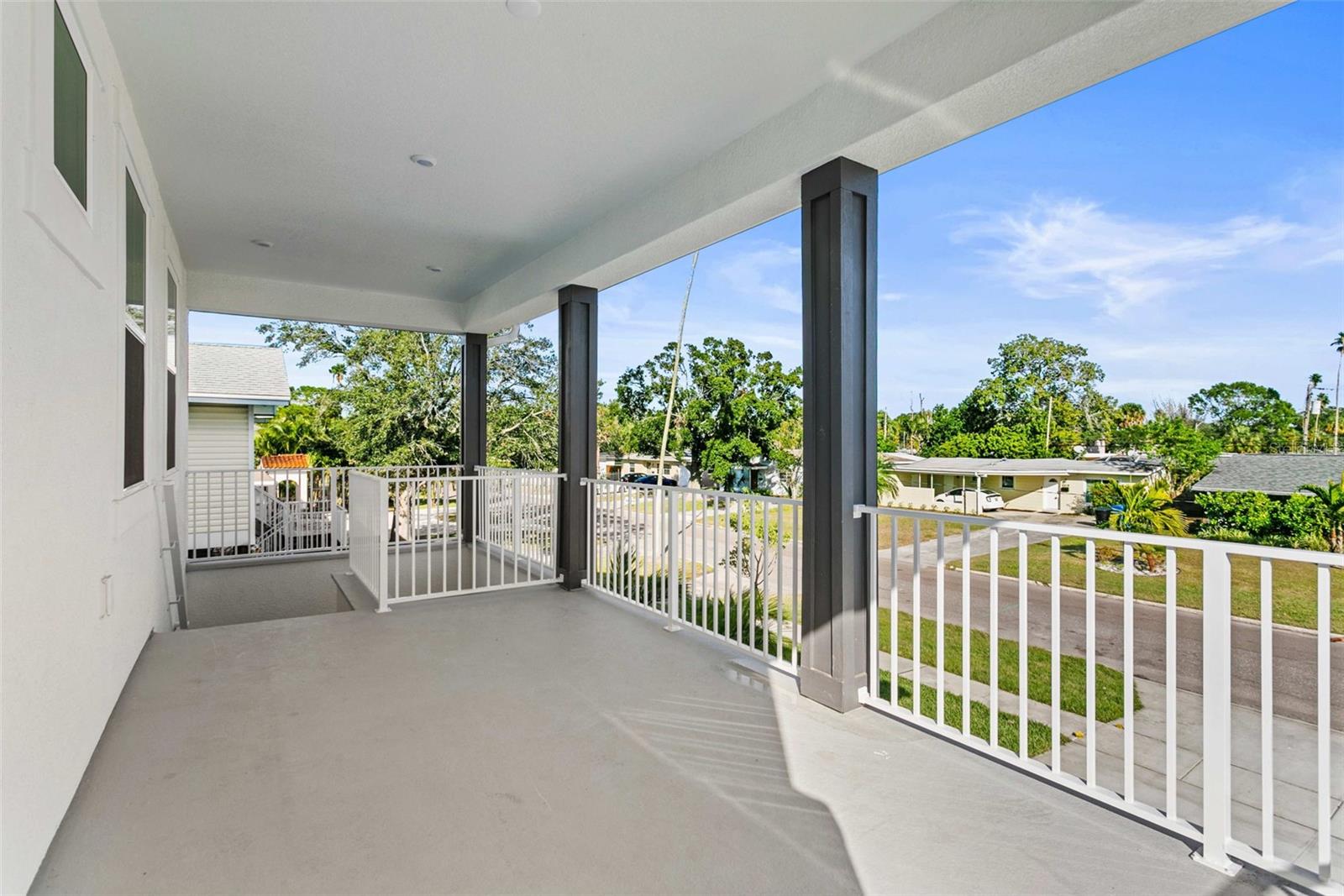 4010 HUNTINGTON ST NE, ST PETERSBURG, FL, 33703