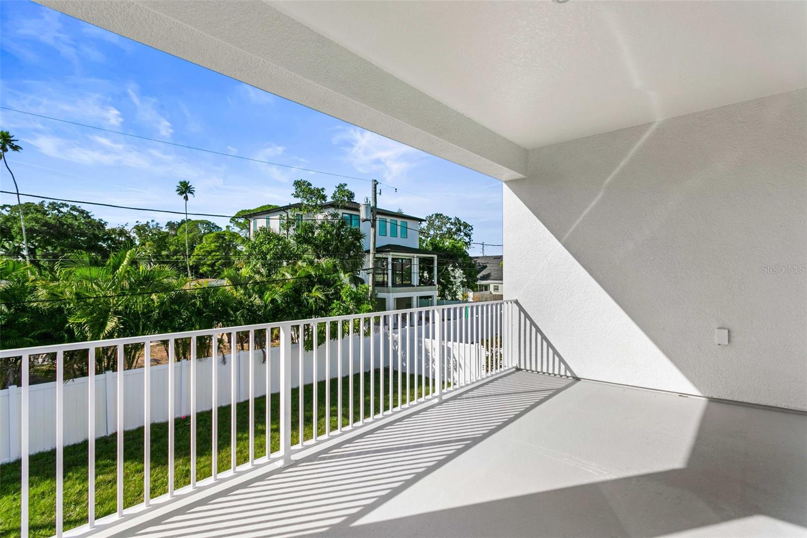 4010 HUNTINGTON ST NE, ST PETERSBURG, FL, 33703