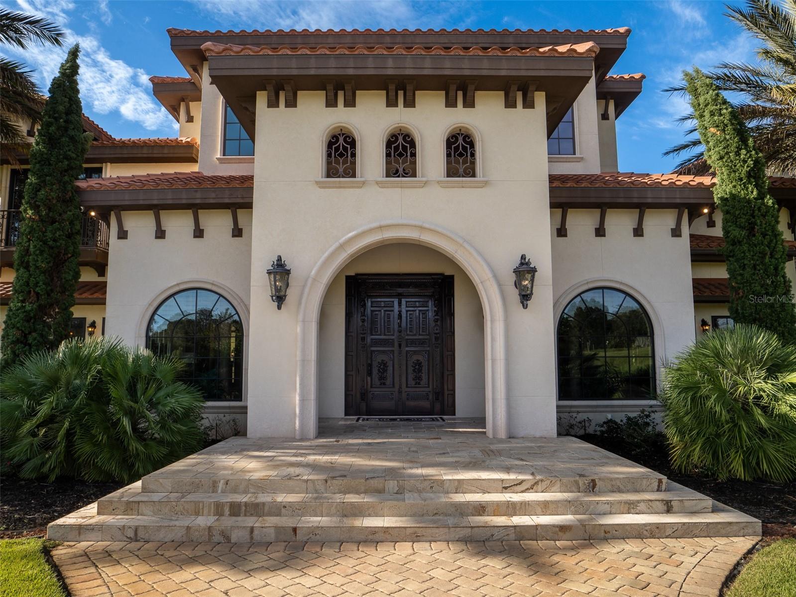 OM690195 Property Photo