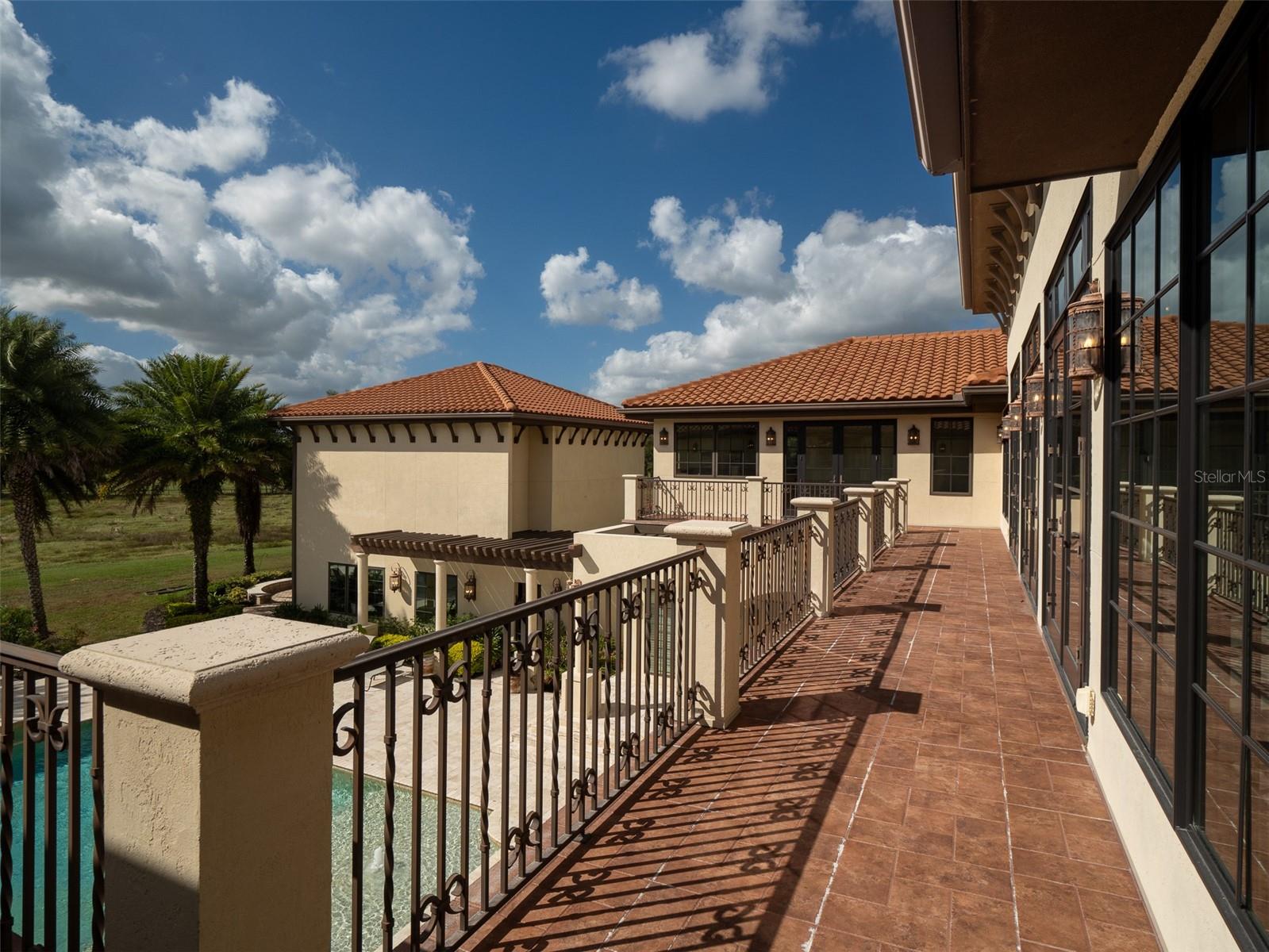 OM690195 Property Photo