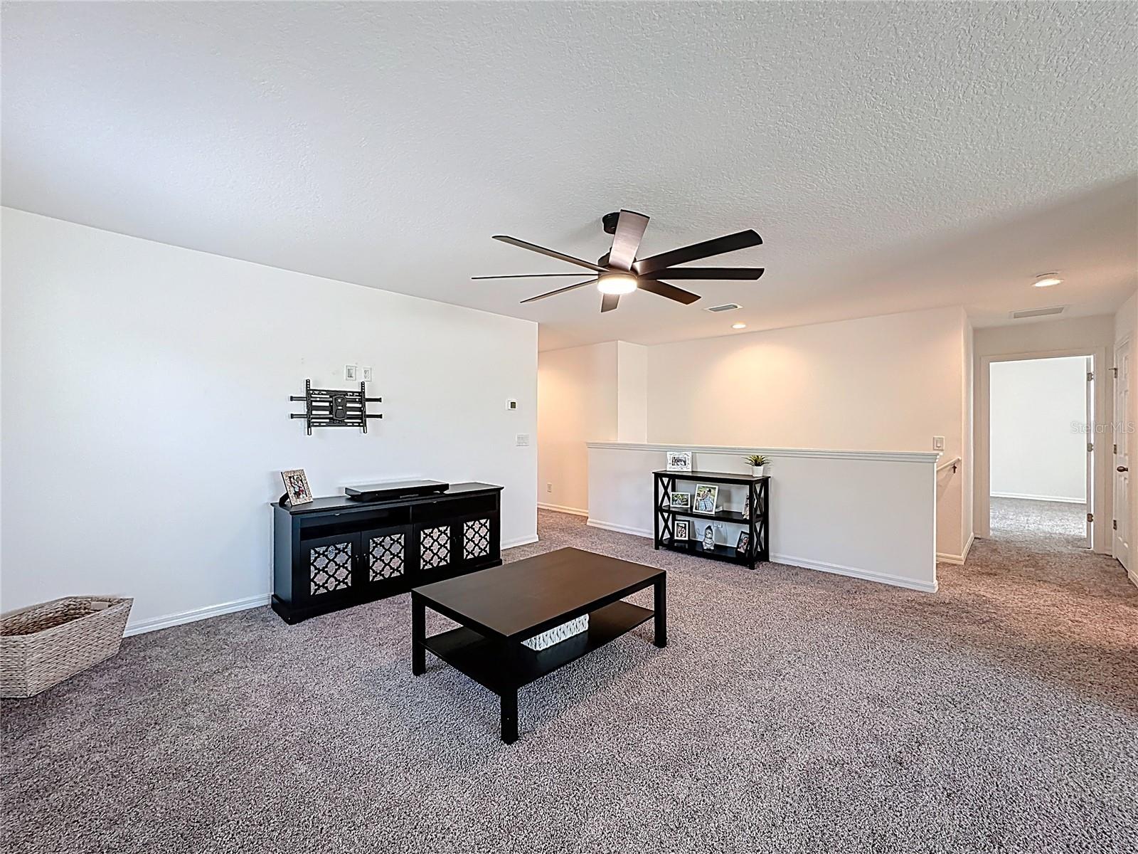 678 FIDDLESTICKS DR, DAVENPORT, FL, 33837