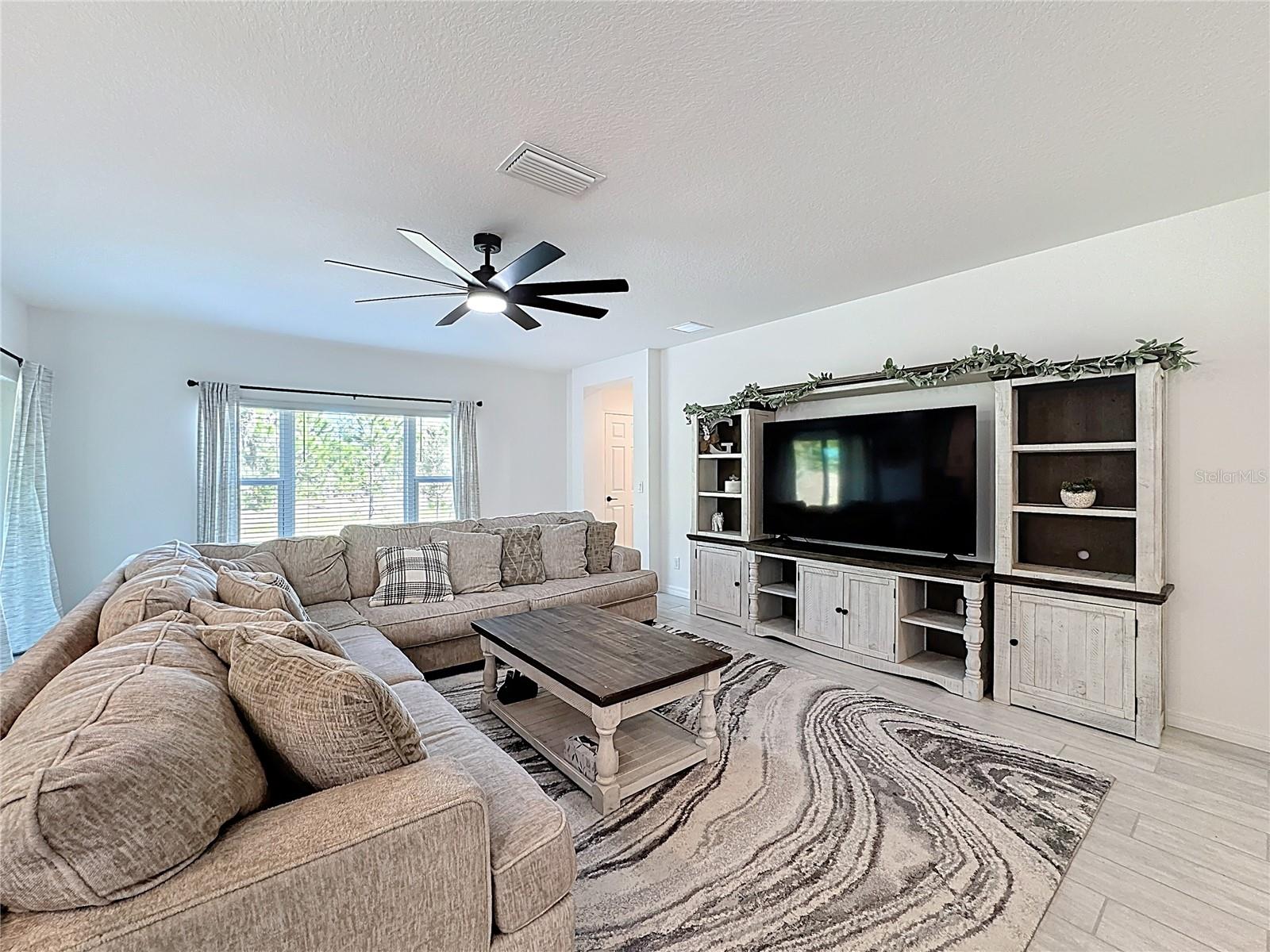 678 FIDDLESTICKS DR, DAVENPORT, FL, 33837