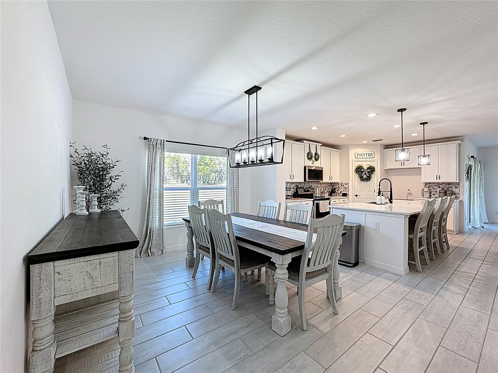 678 FIDDLESTICKS DR, DAVENPORT, FL, 33837