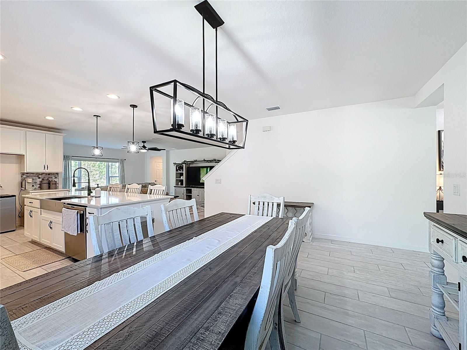 678 FIDDLESTICKS DR, DAVENPORT, FL, 33837