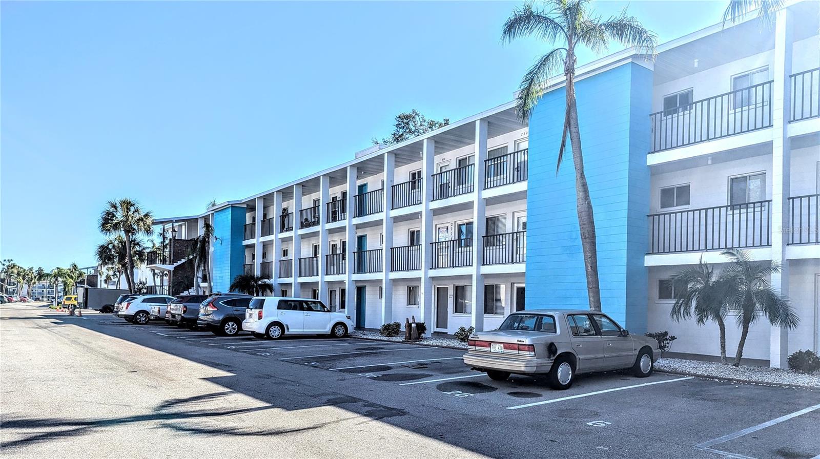 A4630425 Property Photo