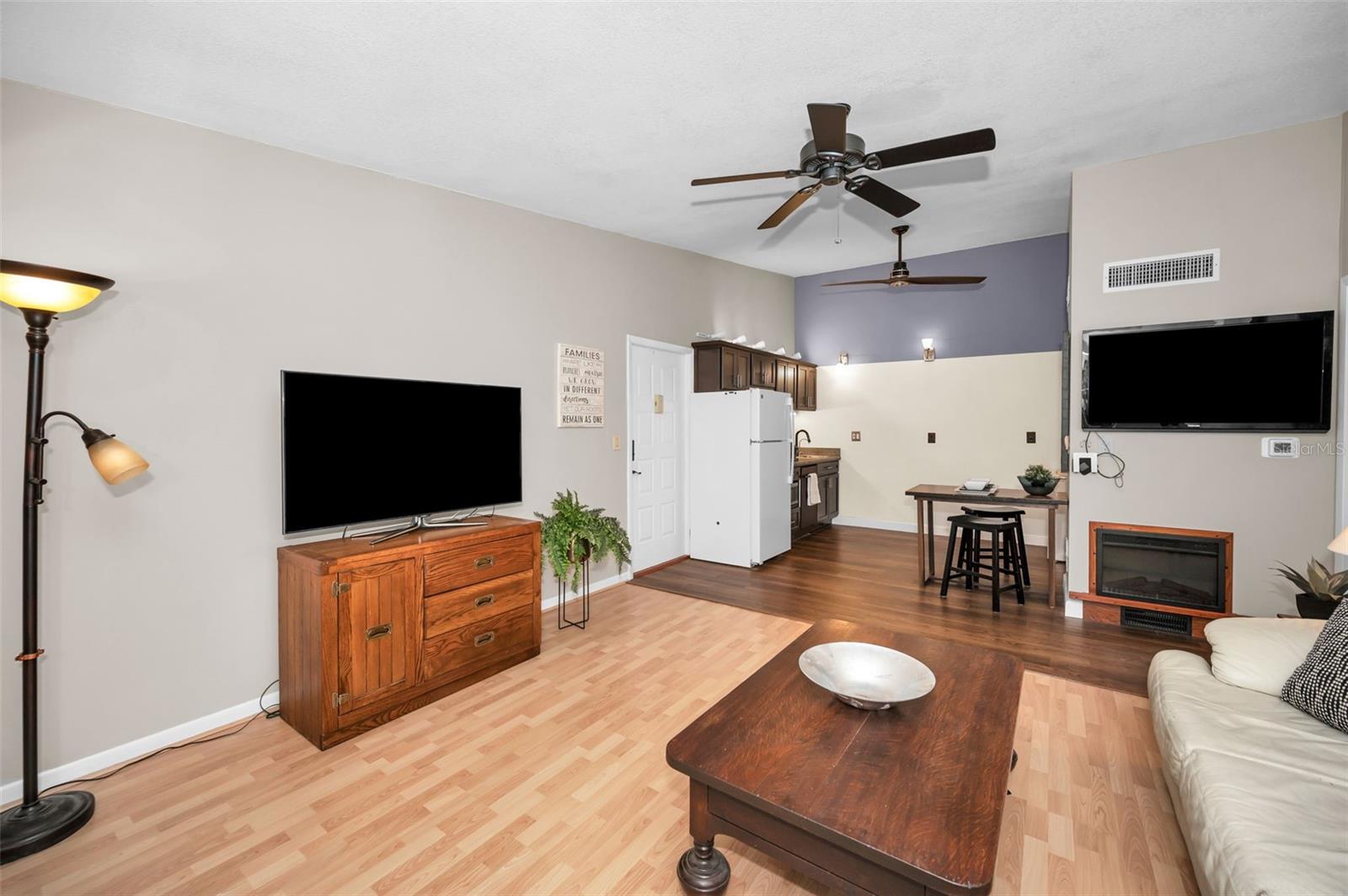 3210 LAKE PINE WAY E #F3, TARPON SPRINGS, FL, 34688