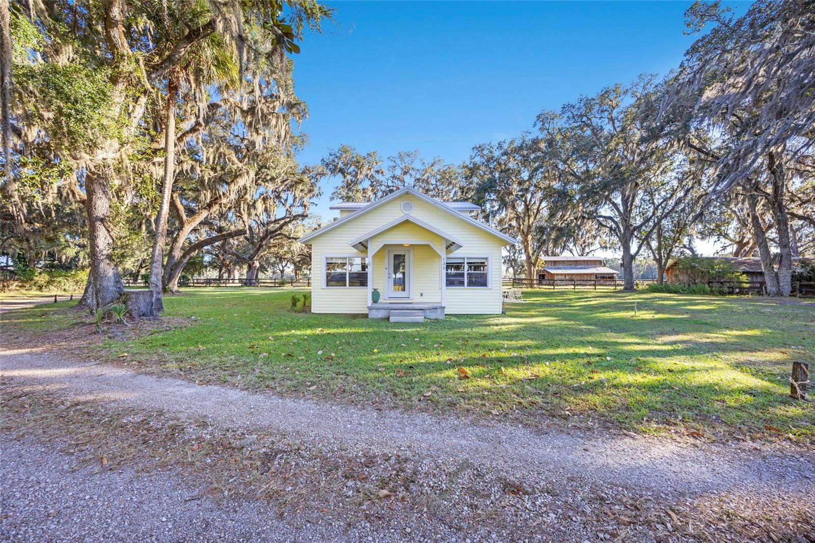 135 FEDERAL POINT RD, EAST PALATKA, FL, 32131