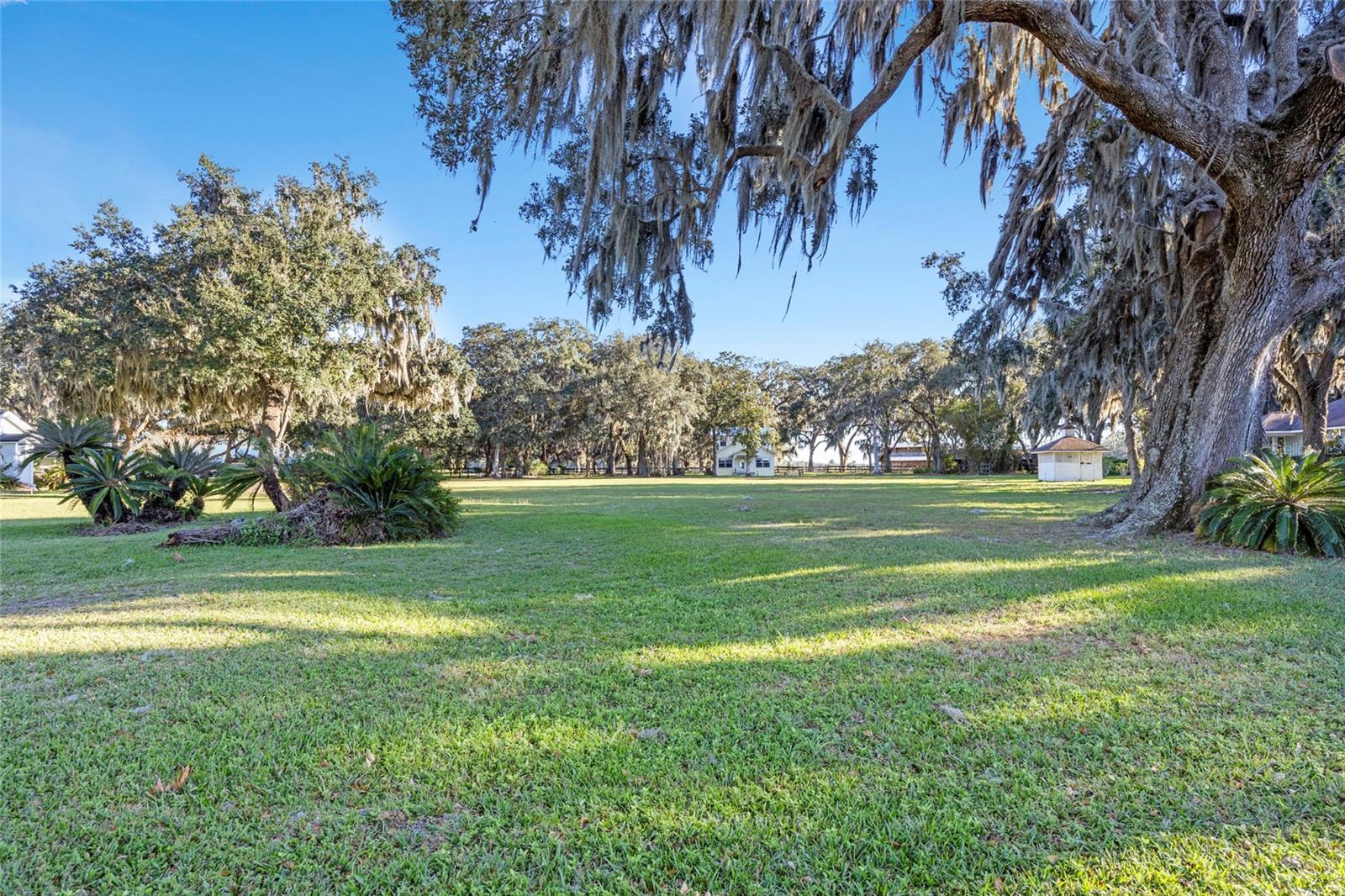 135 FEDERAL POINT RD, EAST PALATKA, FL, 32131