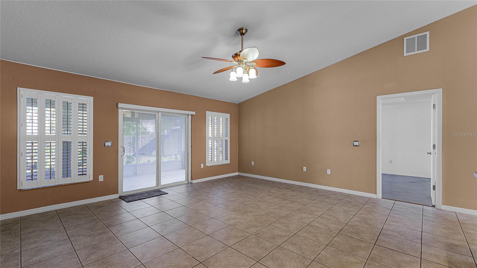 2441 DERBY DR, DELTONA, FL, 32738