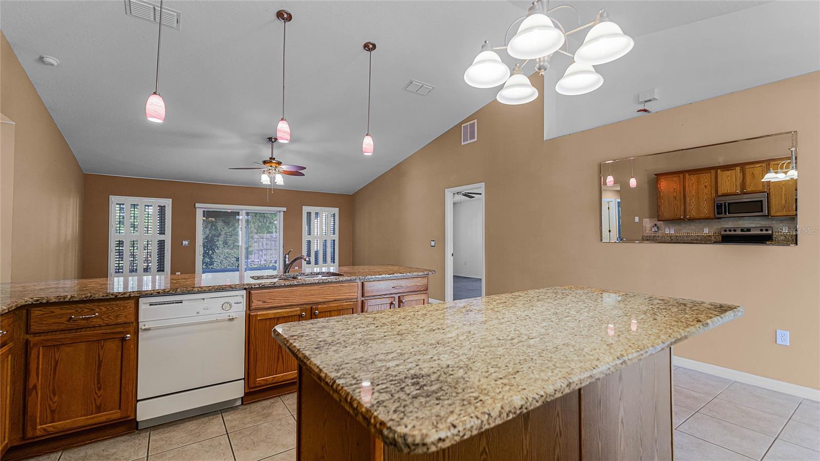 2441 DERBY DR, DELTONA, FL, 32738