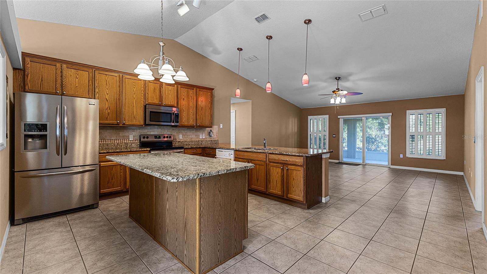 2441 DERBY DR, DELTONA, FL, 32738